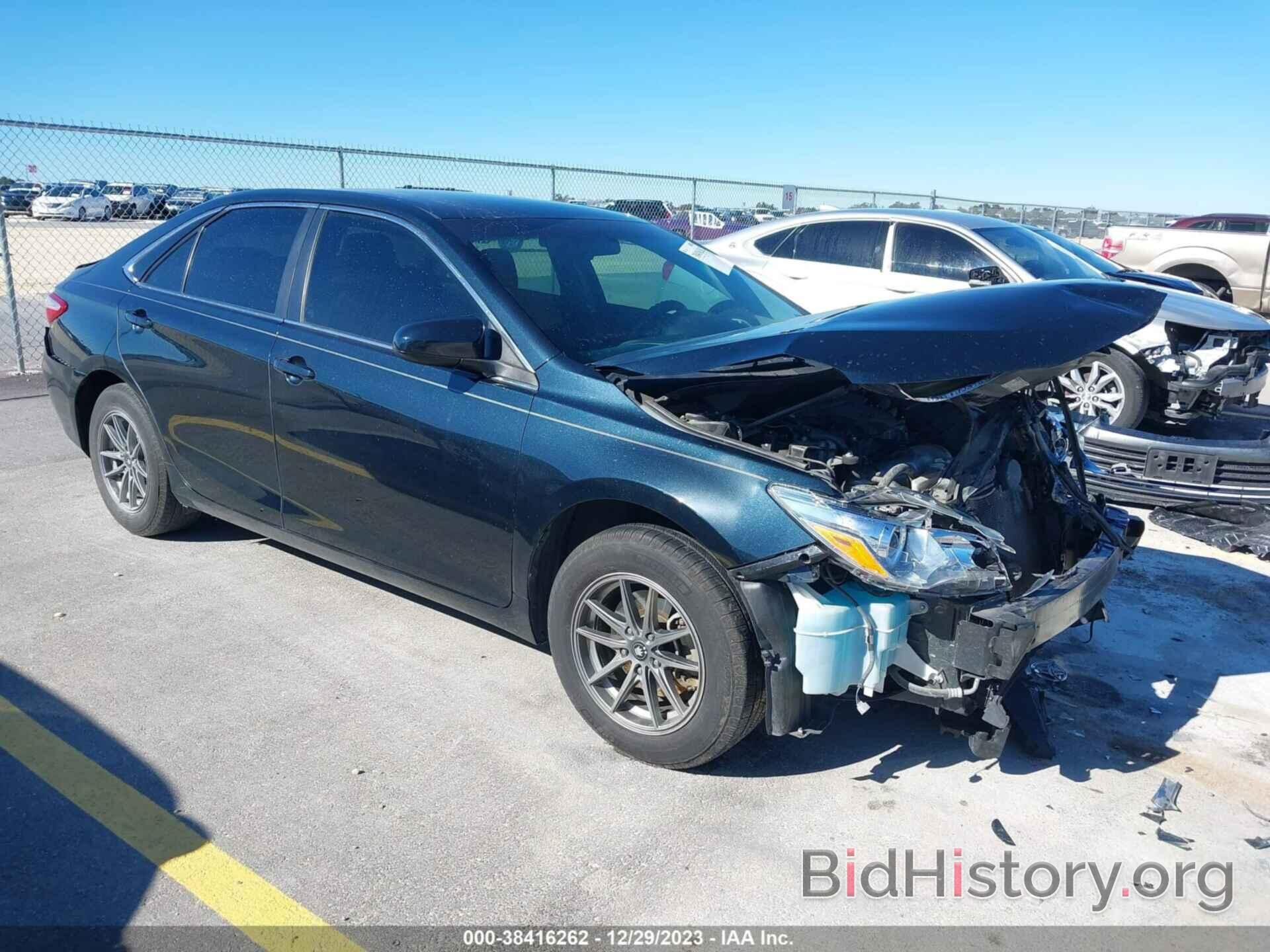 Photo 4T4BF1FK3FR448029 - TOYOTA CAMRY 2015