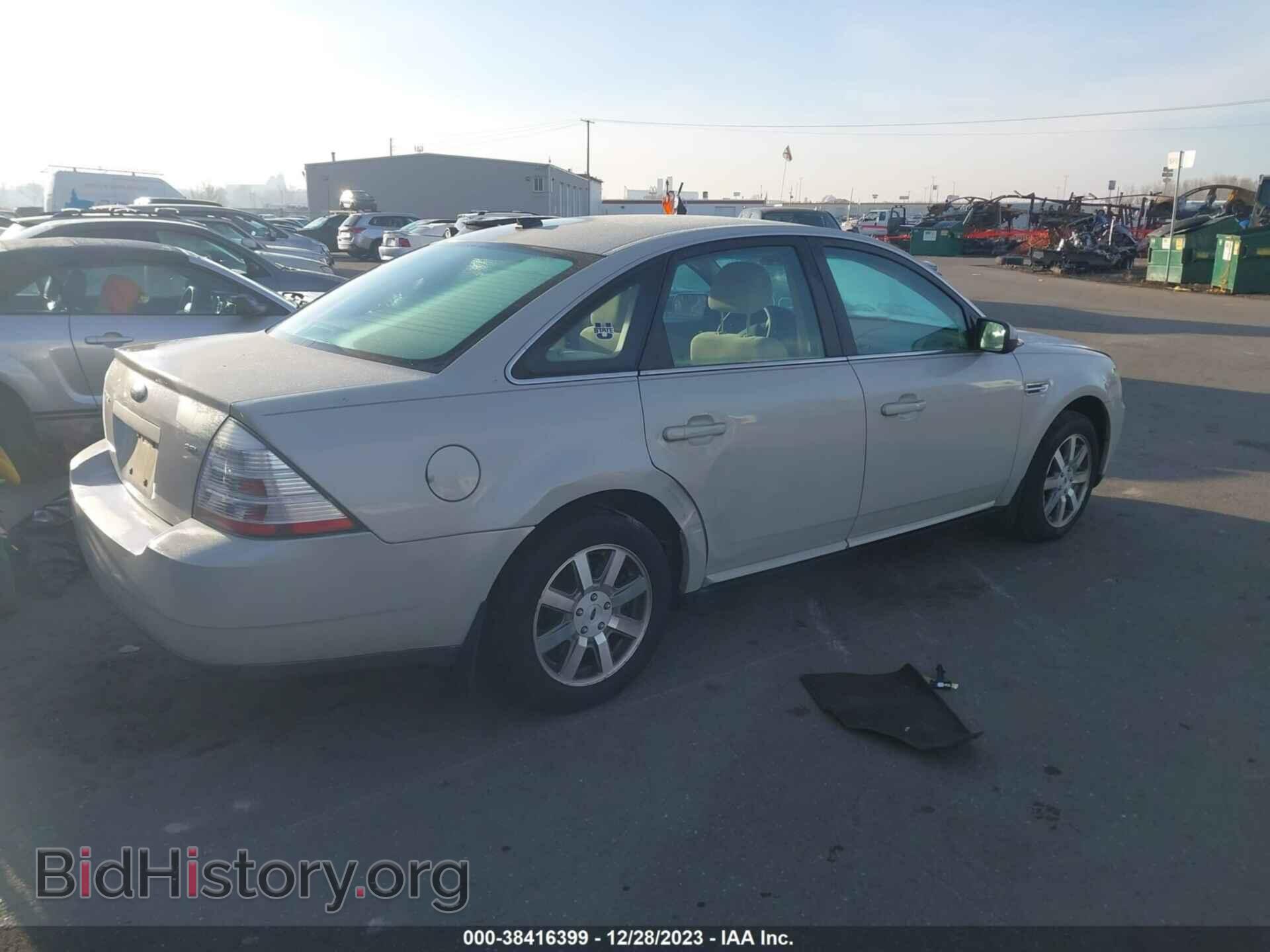 2008 FORD TAURUS - VIN: 1FAHP24W08G148943 - Фото 4