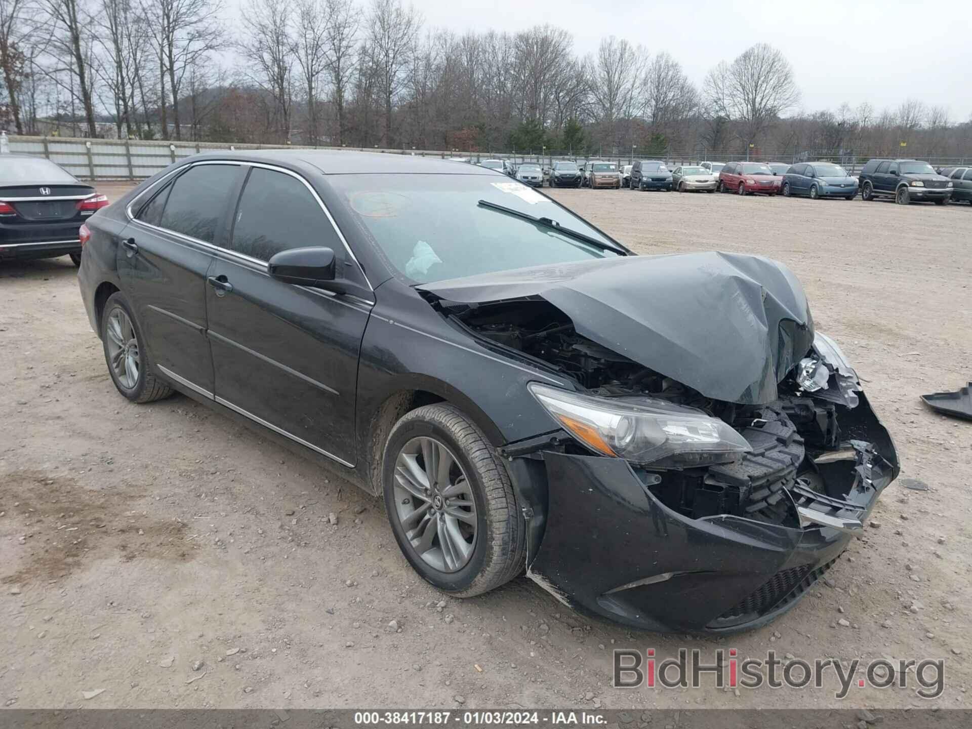 Photo 4T1BF1FK5HU394178 - TOYOTA CAMRY 2017