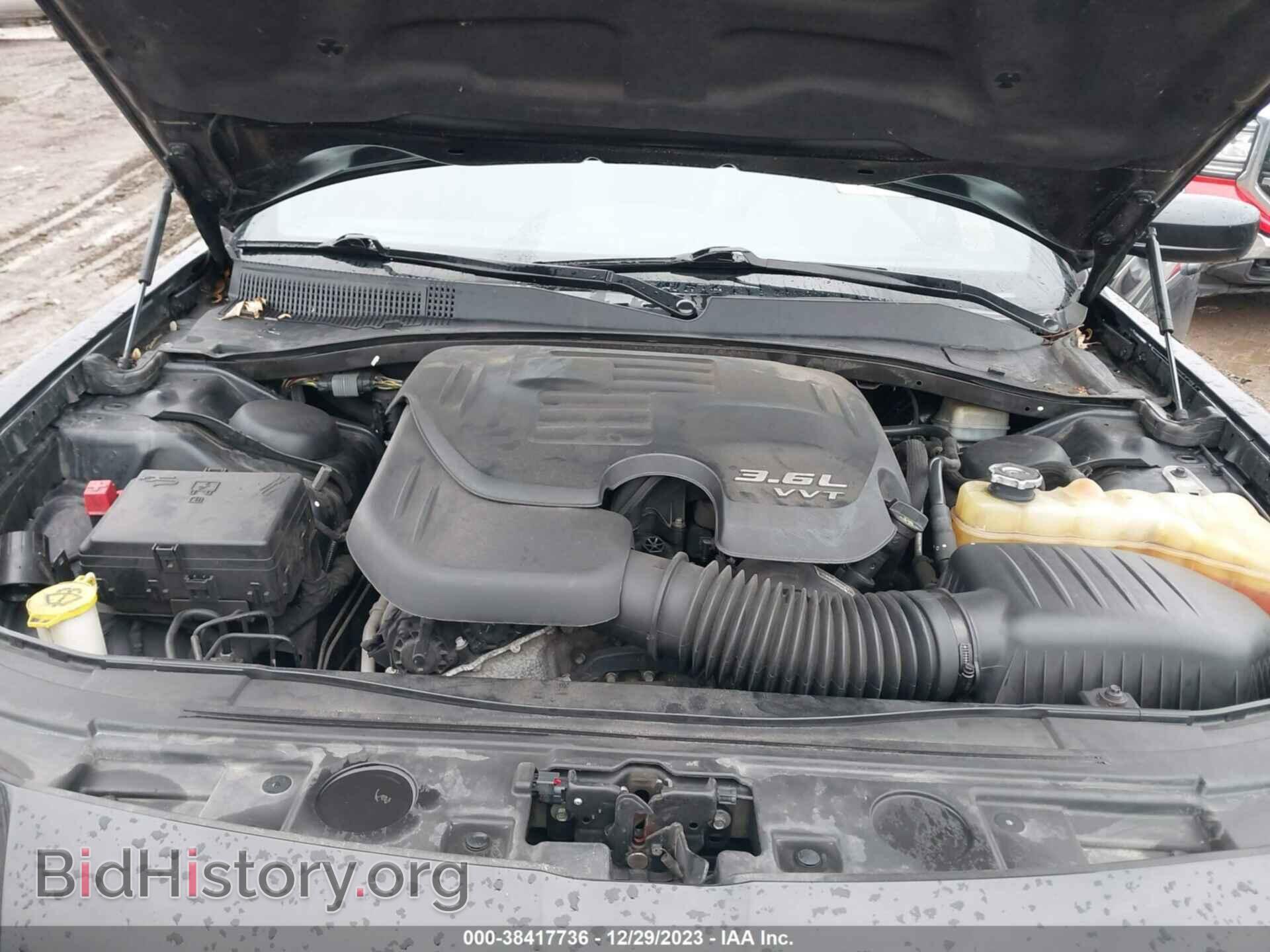 2014 CHRYSLER 300 - VIN: 2C3CCAGG7EH283971 - Photo 10