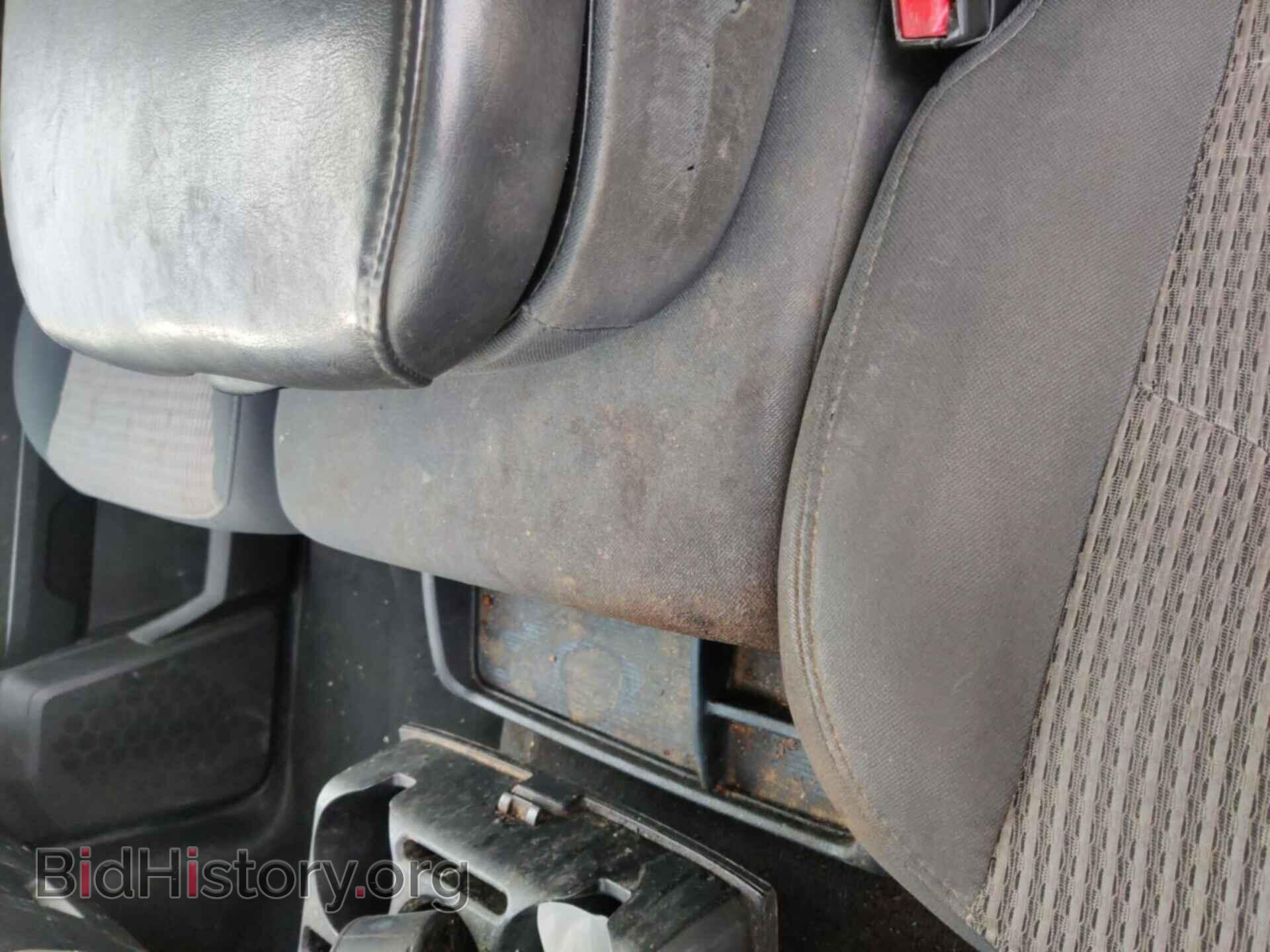 2011 DODGE RAM 1500 - VIN: 1D7RB1CP3BS567784 - Фото 2
