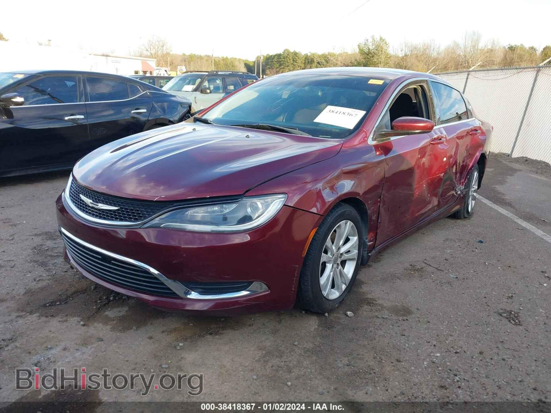 2015 CHRYSLER 200 - VIN: 1C3CCCAB8FN675620 - Фото 2
