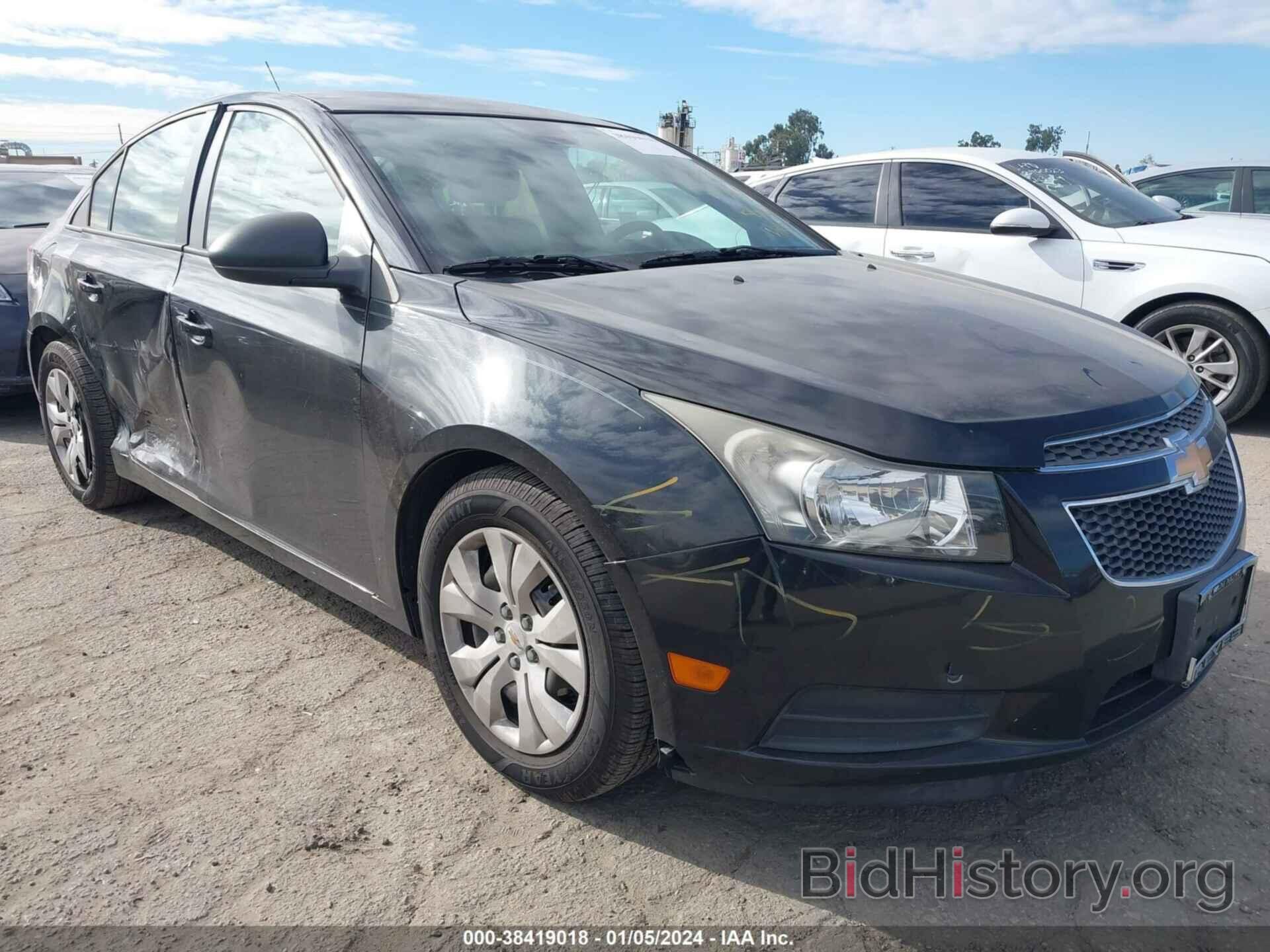 Photo 1G1PA5SH9E7135884 - CHEVROLET CRUZE 2014