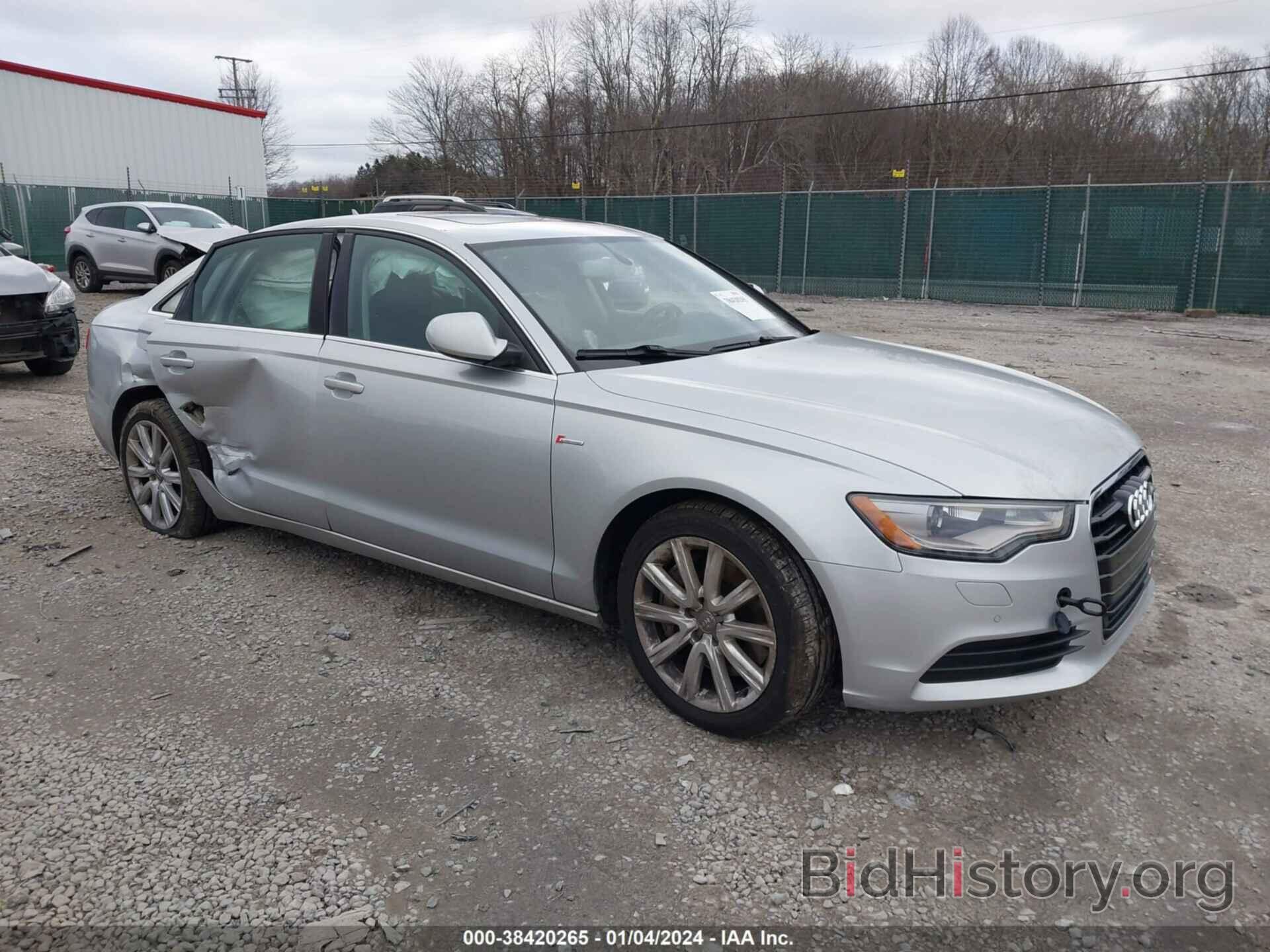 Photo WAUGGAFCXDN035930 - AUDI A6 2013