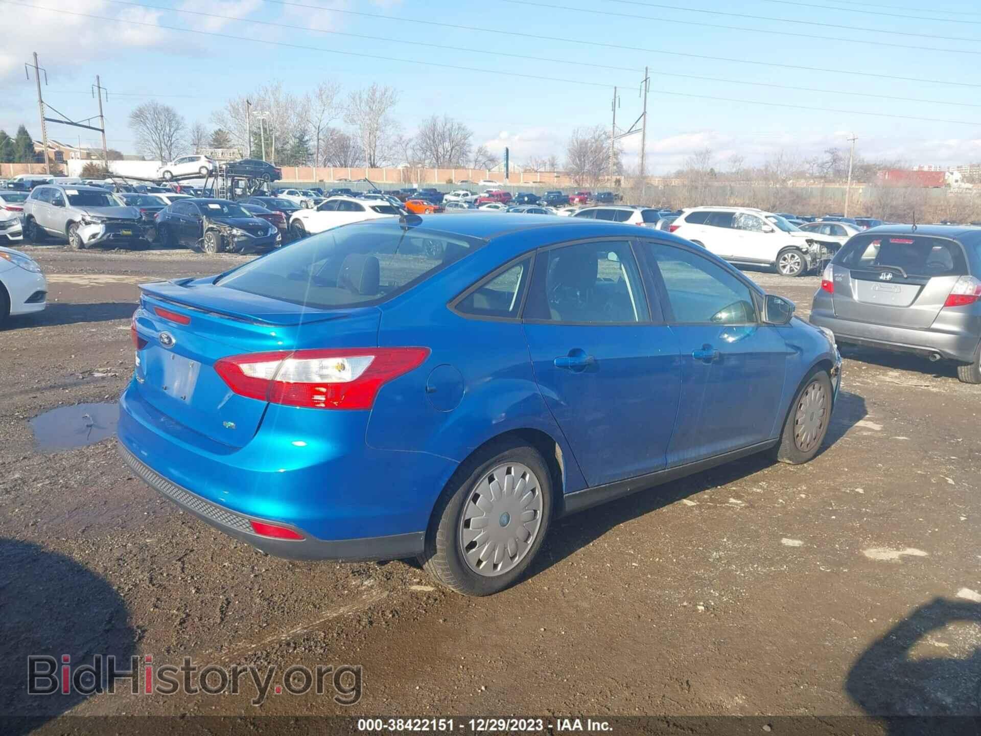 2012 FORD FOCUS - VIN: 1FAHP3F29CL108201 - Фото 4