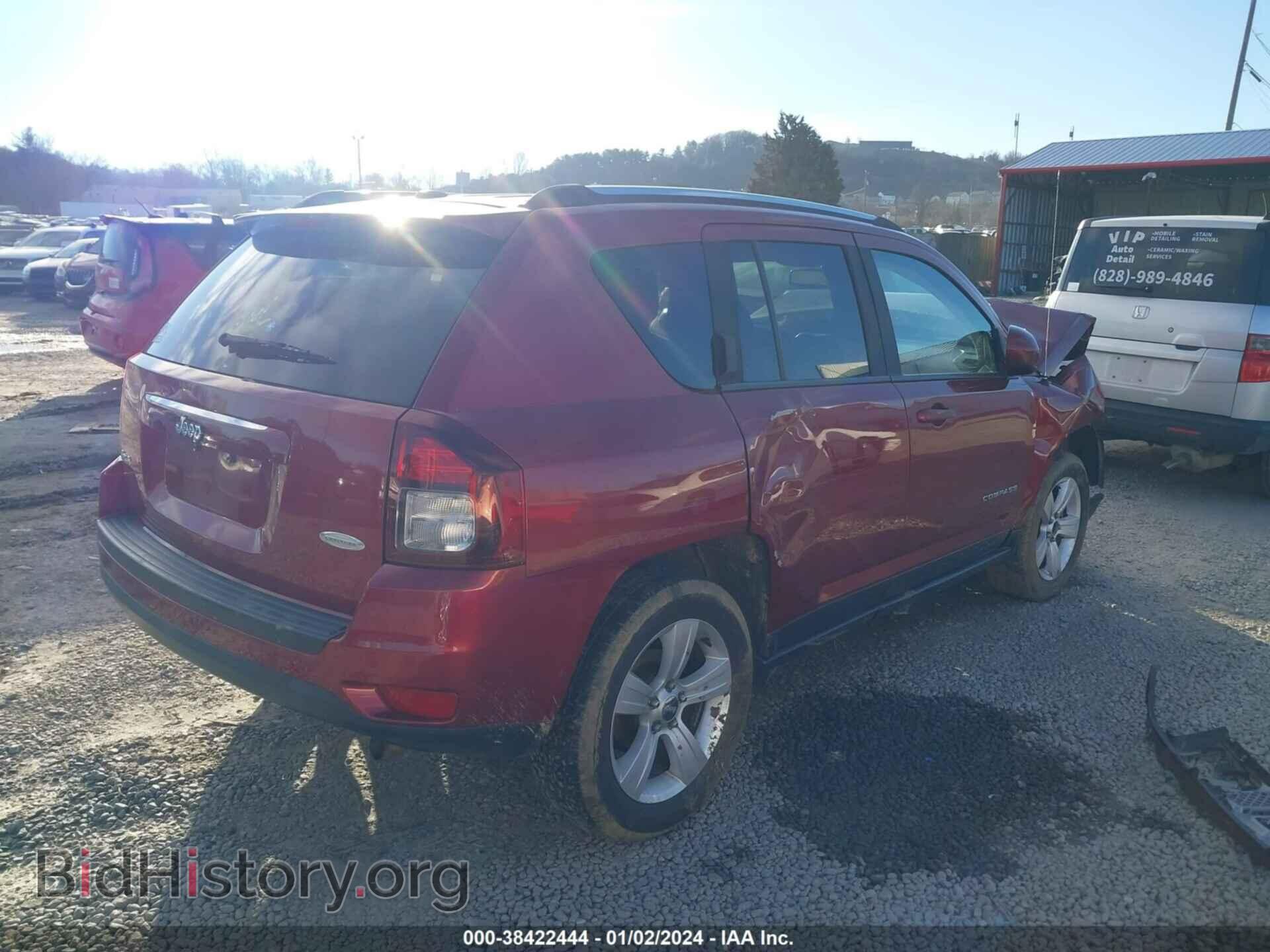 2014 JEEP COMPASS - VIN: 1C4NJDEB5ED821132 - Photo 4