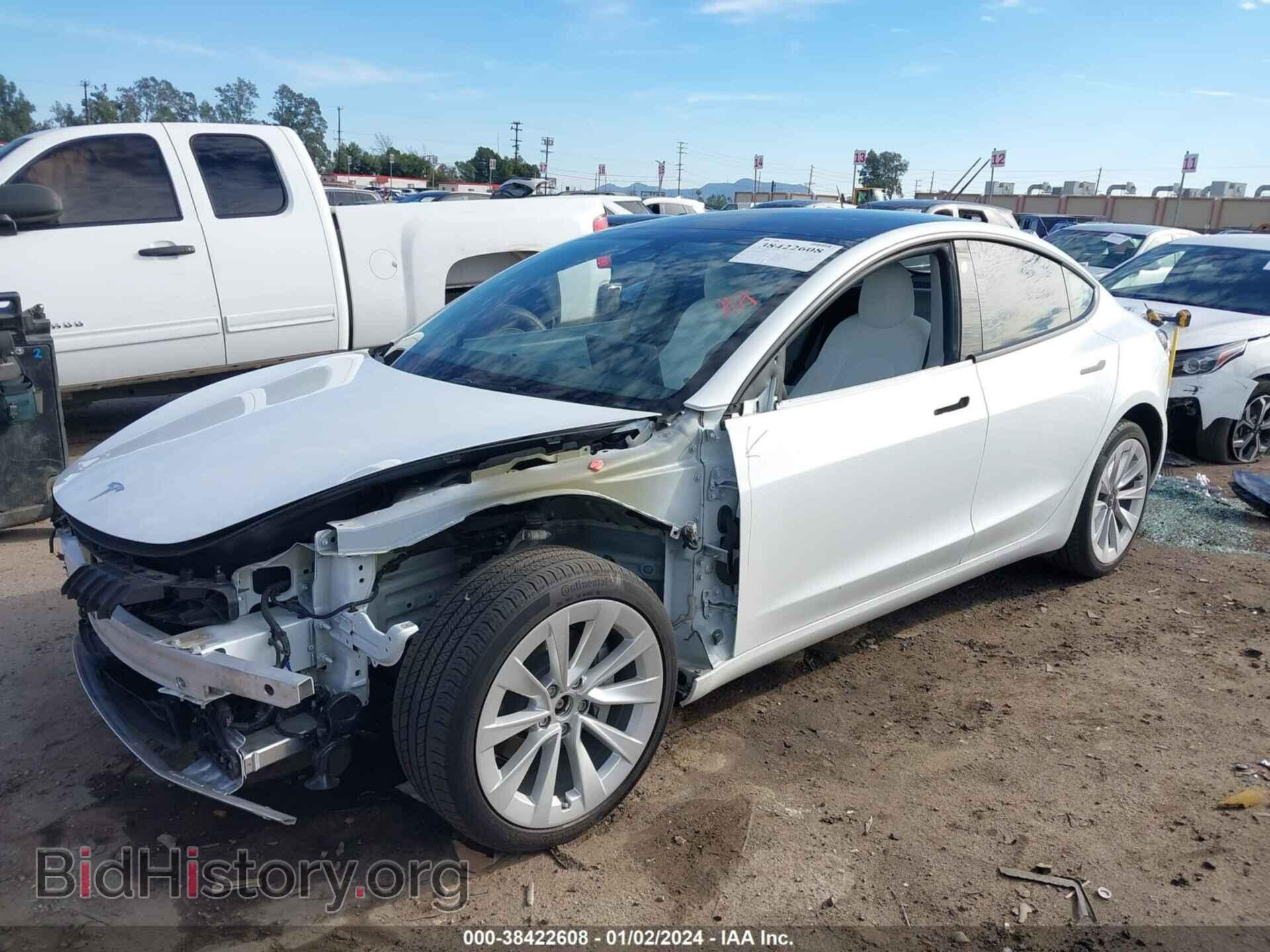2022 TESLA MODEL 3 - VIN: 5YJ3E1EB8NF233101 - Фото 2