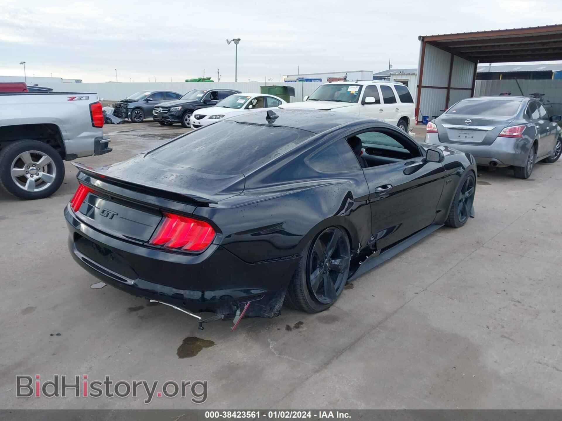 2021 FORD MUSTANG - VIN: 1FA6P8CF1M5152386 - Фото 4