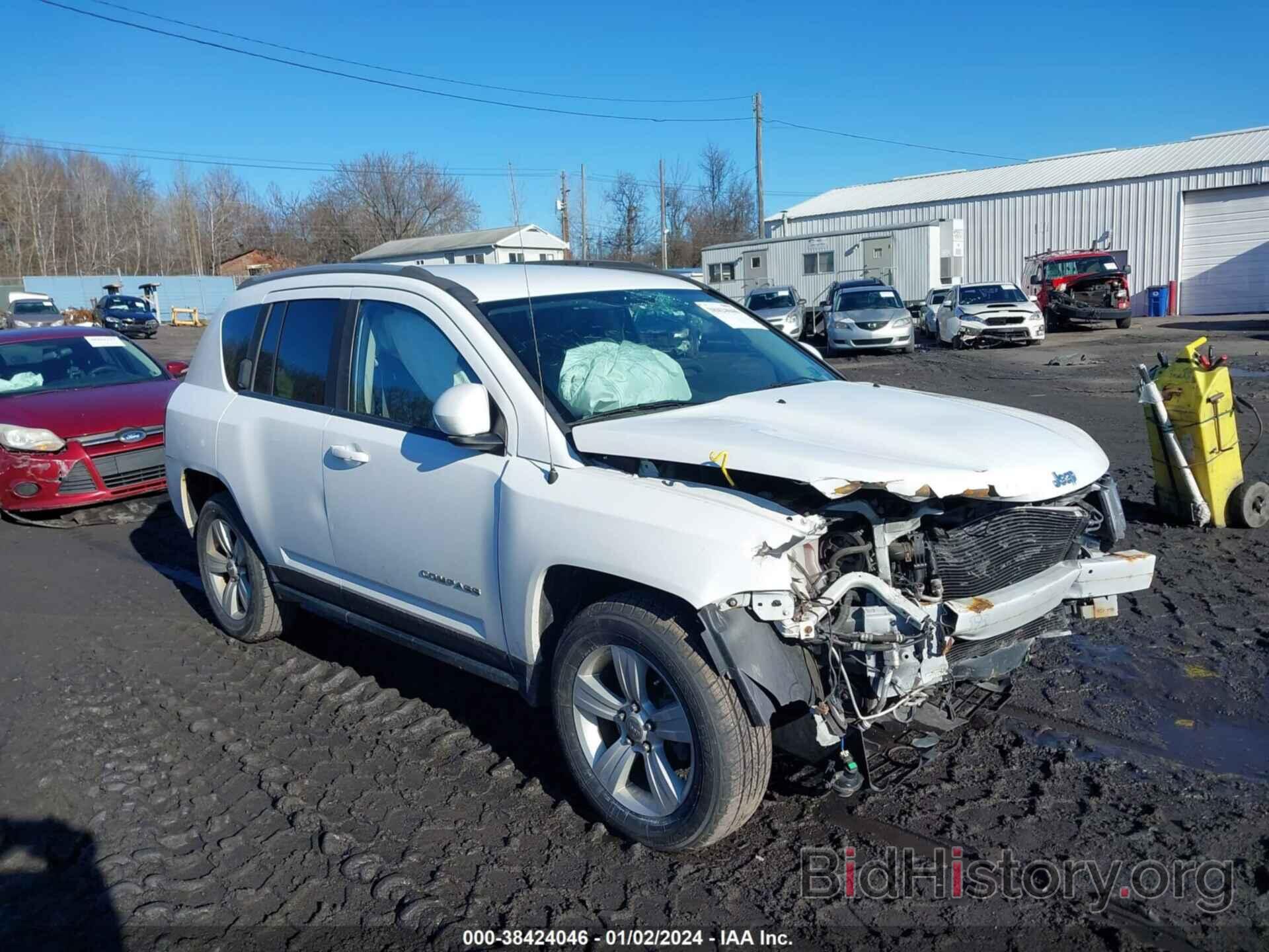 Photo 1C4NJDEB9GD757499 - JEEP COMPASS 2016