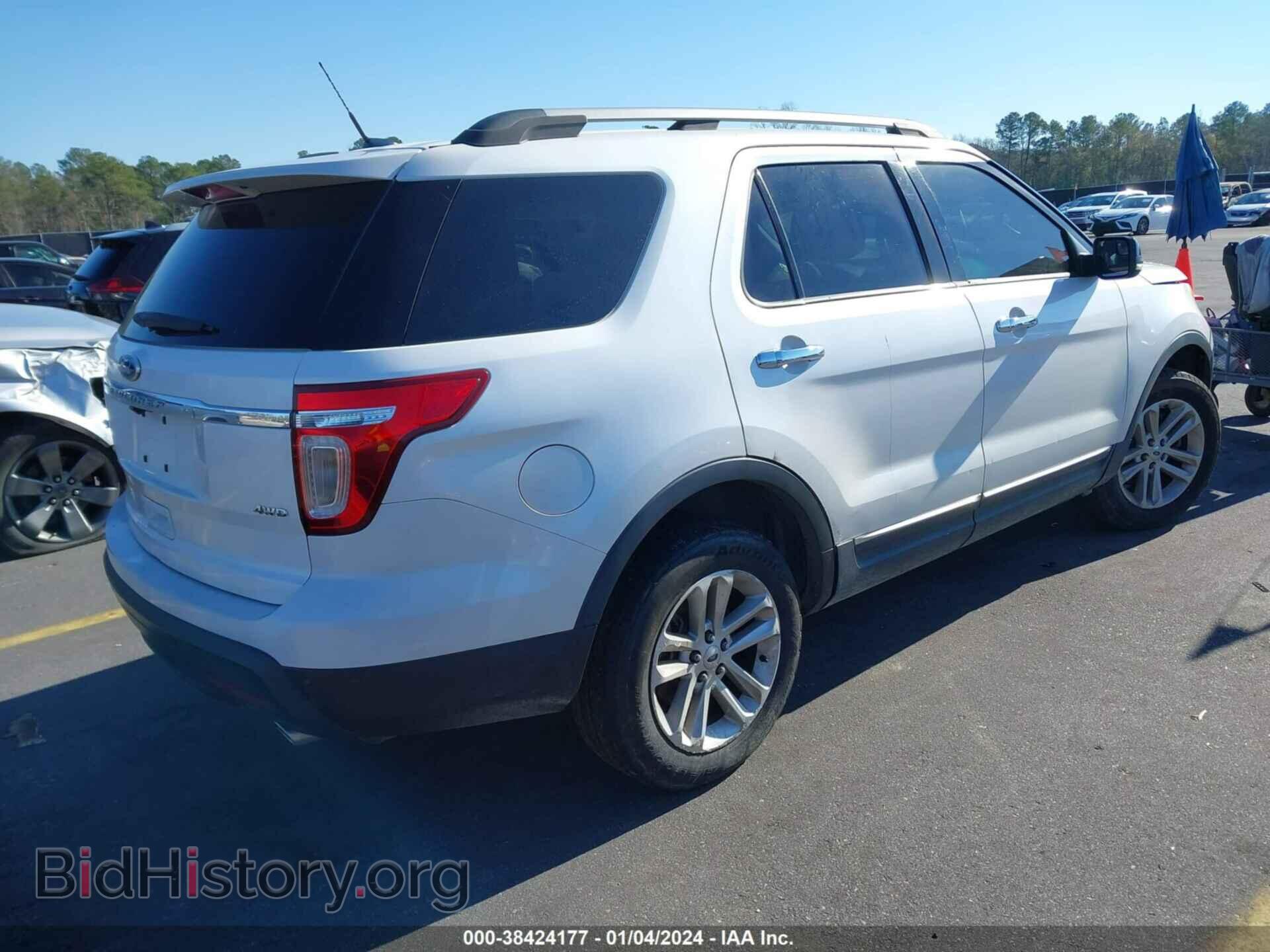 2011 FORD EXPLORER - VIN: 1FMHK8D82BGA81634 - Photo 4