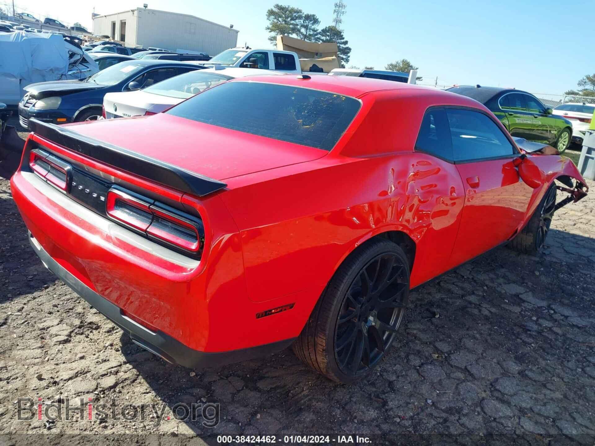 2019 DODGE CHALLENGER - VIN: 2C3CDZAG4KH561631 - Photo 4