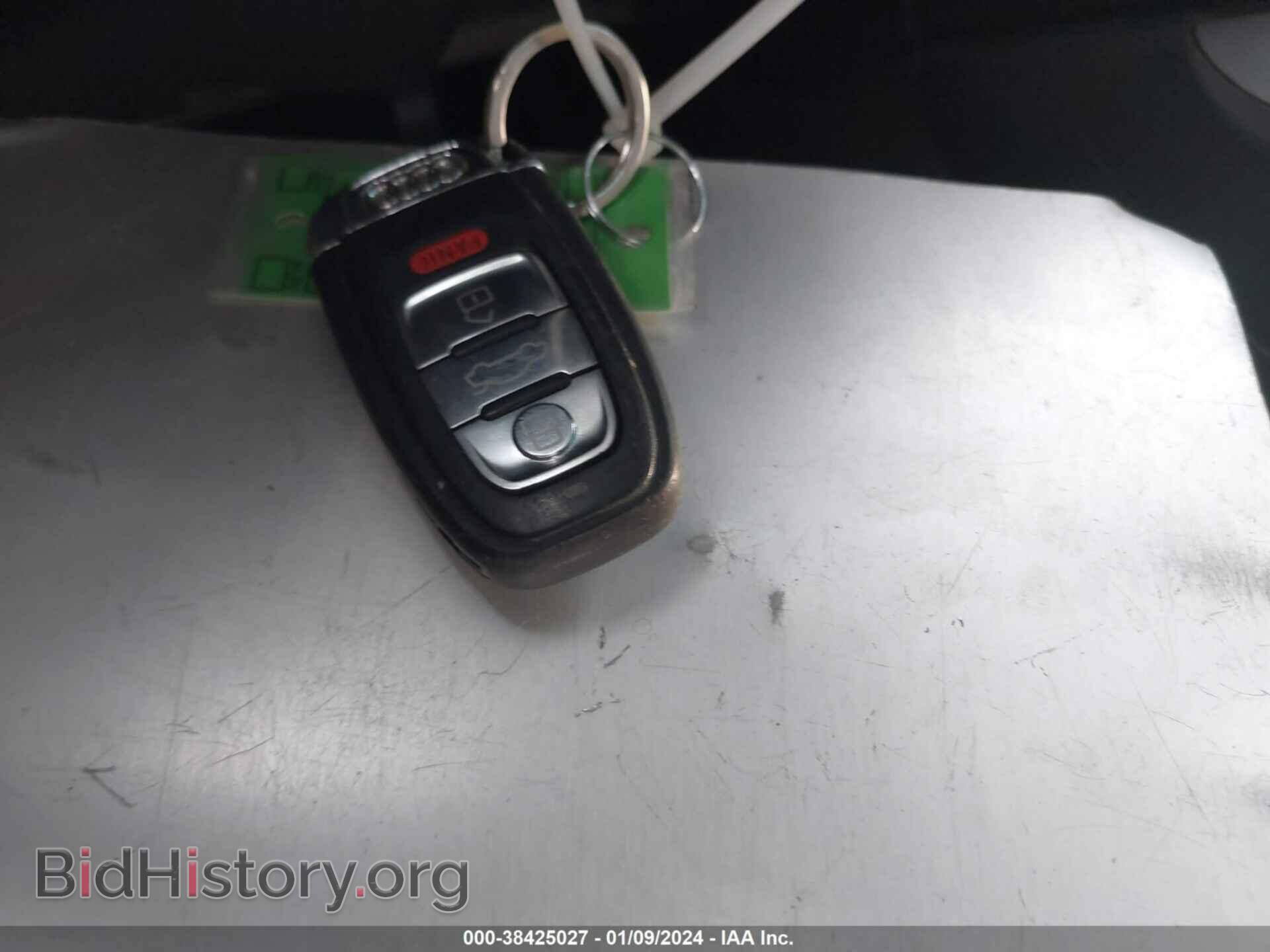 2010 AUDI A5 - VIN: WAUCFAFR5AA059447 - Фото 11