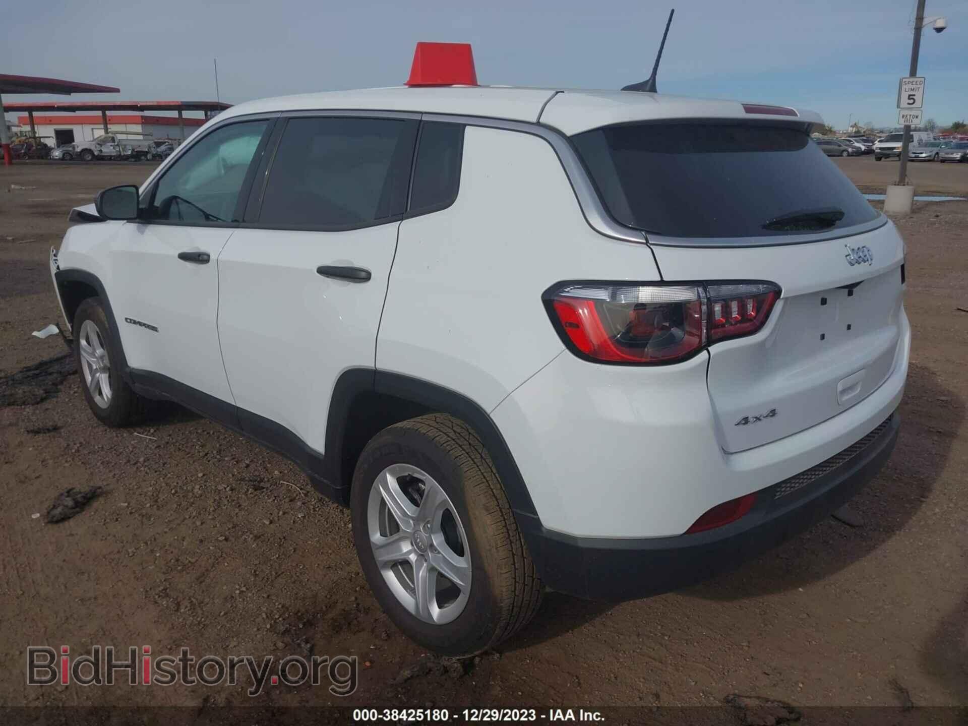 2023 JEEP COMPASS - VIN: 3C4NJDAN7PT525896 - Фото 3