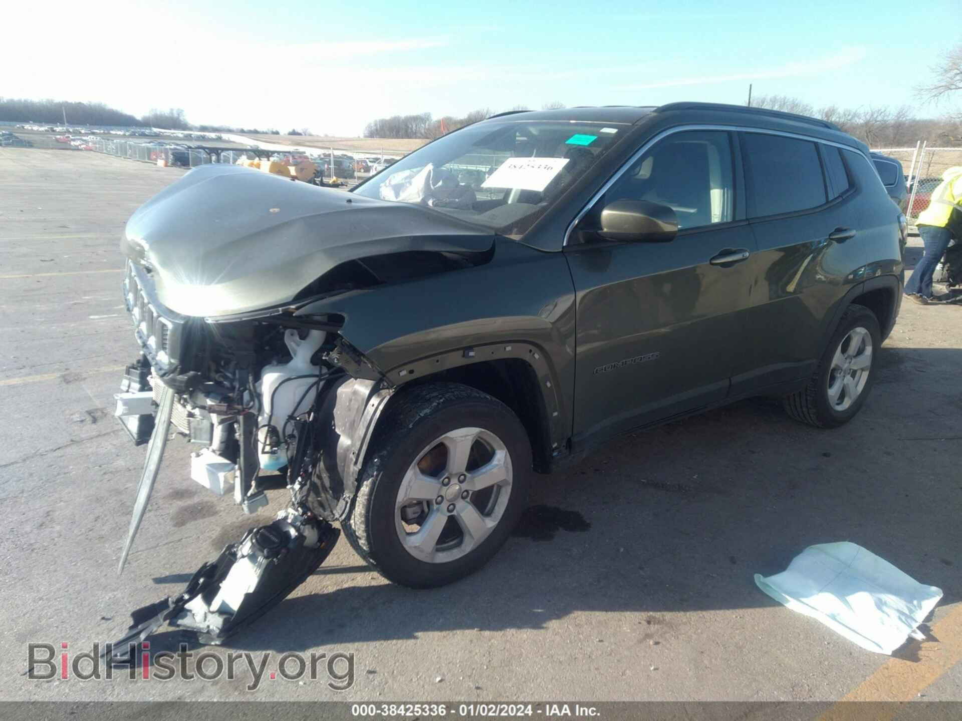 2020 JEEP COMPASS - VIN: 3C4NJDBB9LT251812 - Фото 2
