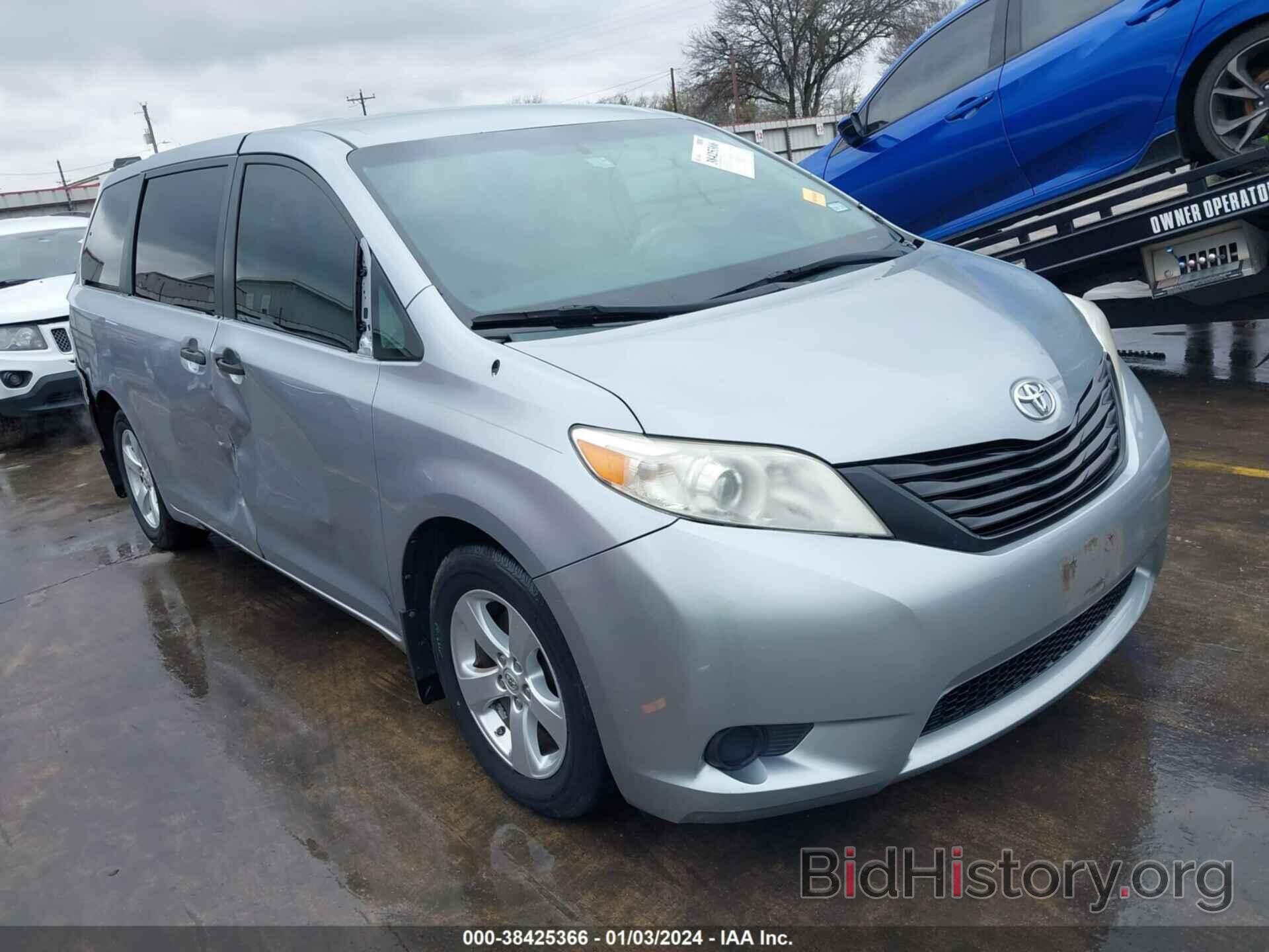 Фотография 5TDZK3DC9ES501089 - TOYOTA SIENNA 2014