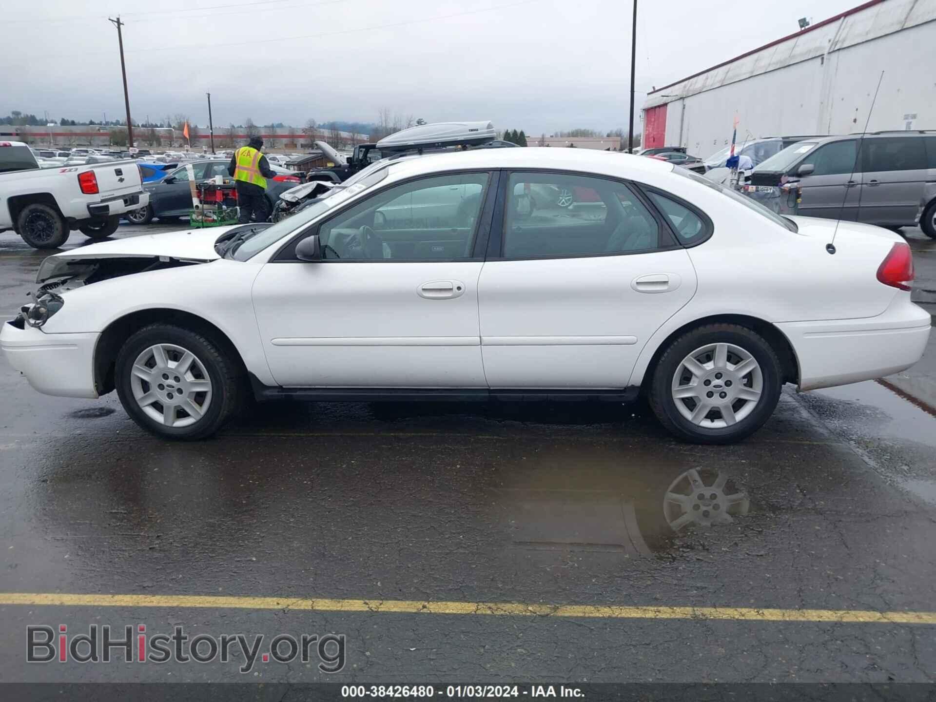 2006 FORD TAURUS - VIN: 1FAFP532X6A263038 - Фото 14