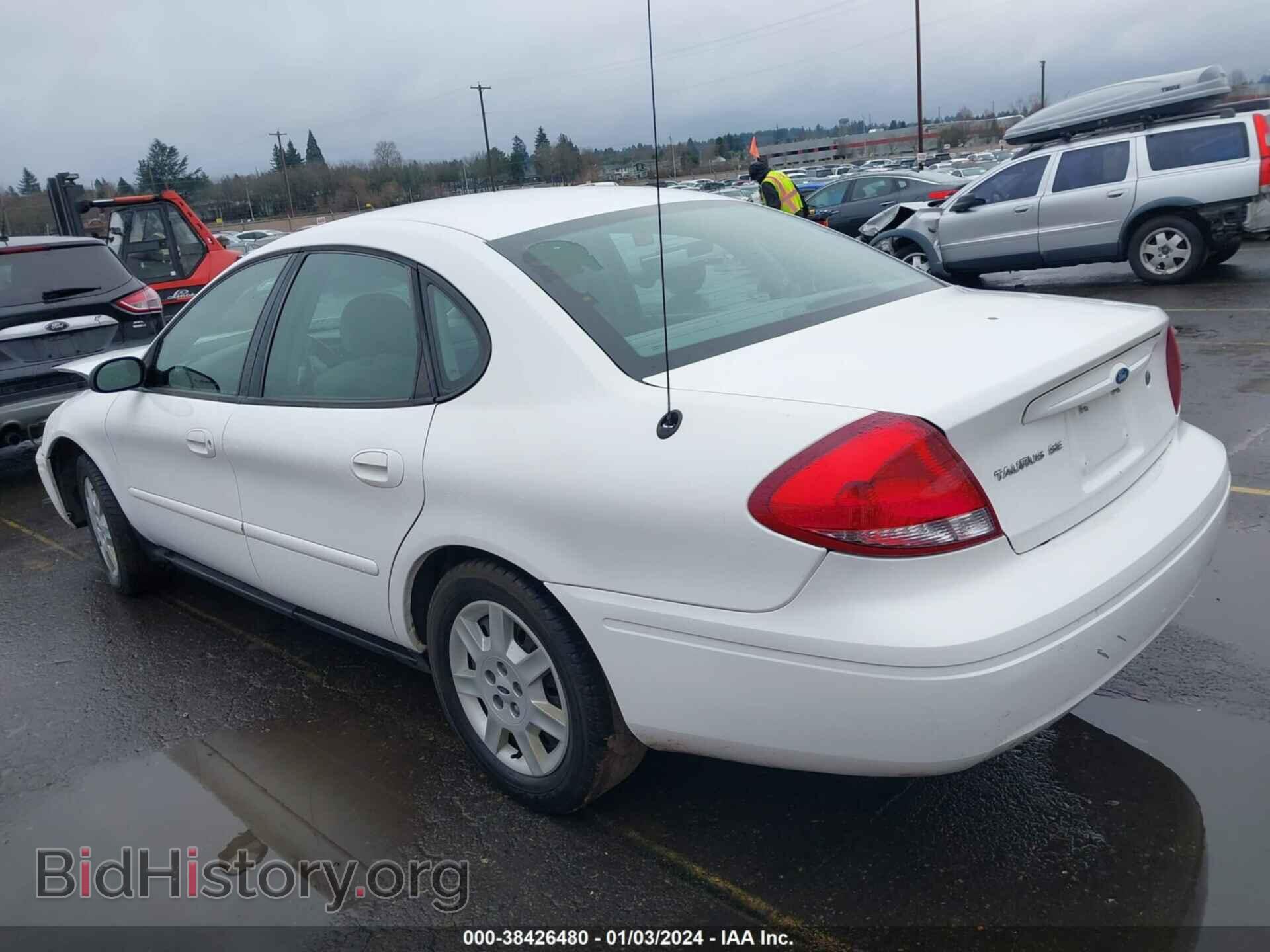 2006 FORD TAURUS - VIN: 1FAFP532X6A263038 - Фото 3
