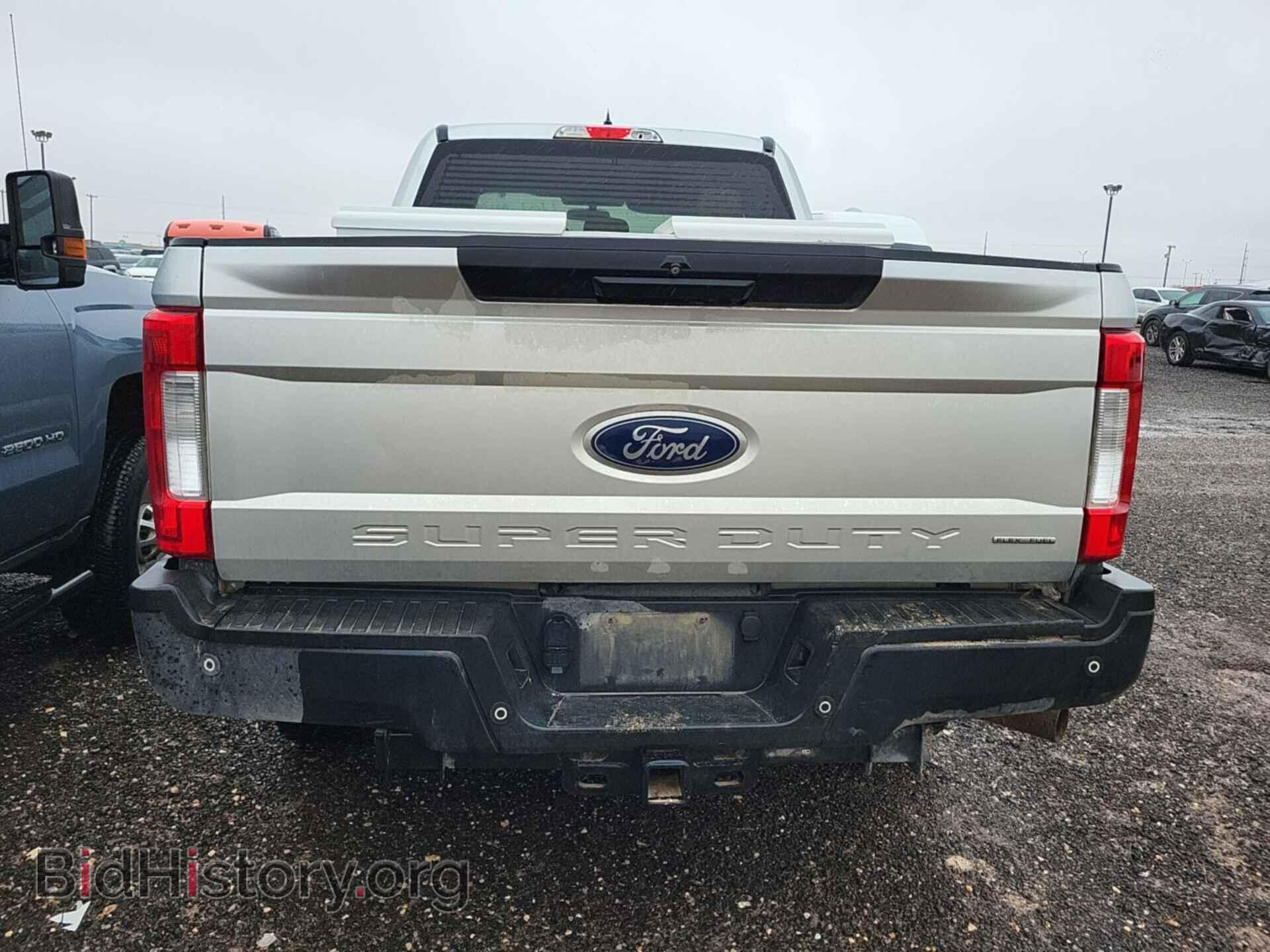 2018 FORD F-250 - VIN: 1FT7X2B60JEC63259 - Фото 9