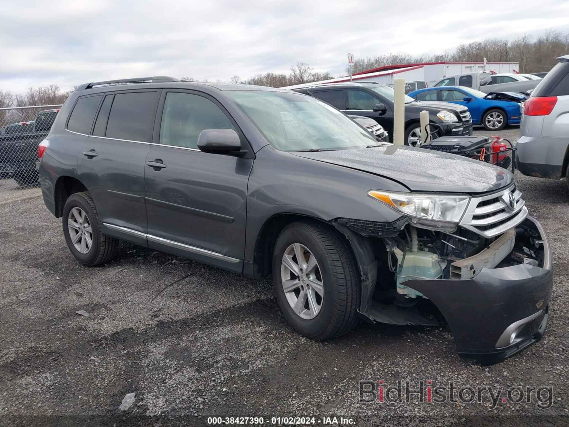 Photo 5TDBK3EH6BS092301 - TOYOTA HIGHLANDER 2011