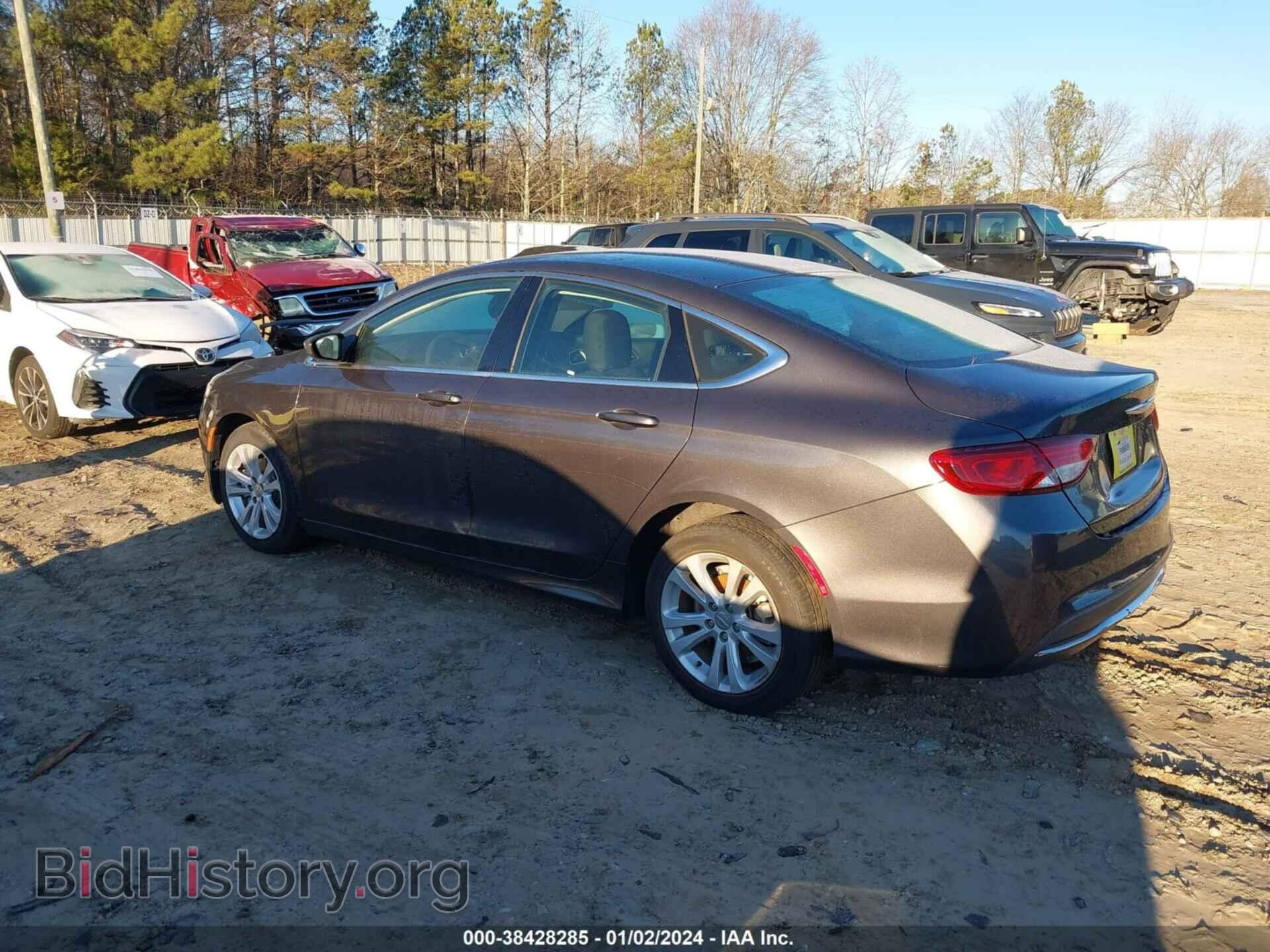 2016 CHRYSLER 200 - VIN: 1C3CCCAB3GN165595 - Фото 3