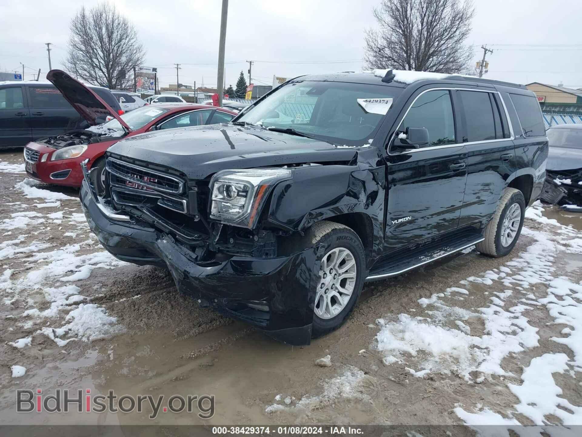 2019 GMC YUKON - VIN: 1GKS2BKC9KR266836 - Фото 2