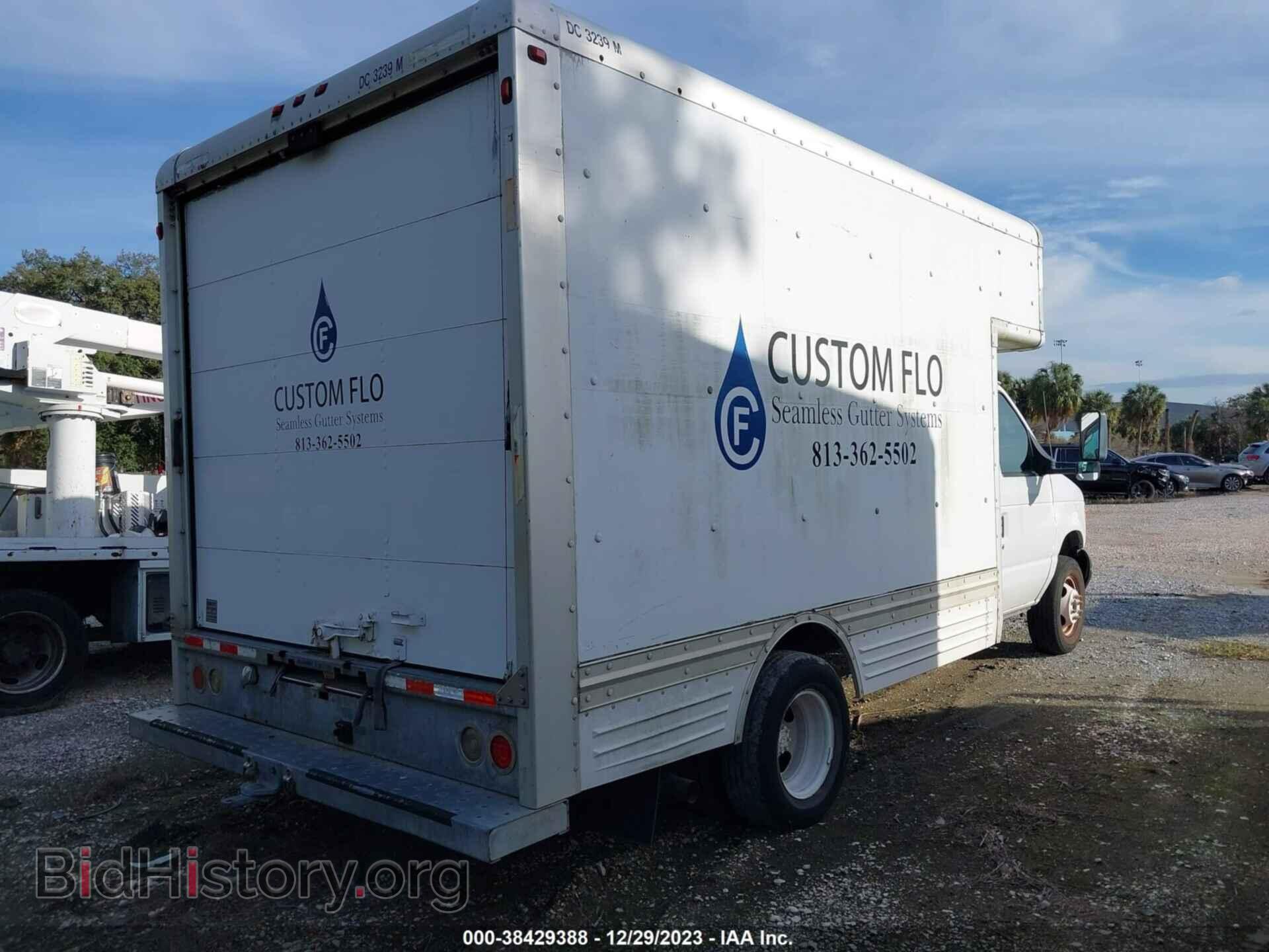 2006 FORD E-450 CUTAWAY - VIN: 1FDXE45S46DA58787 - Фото 4