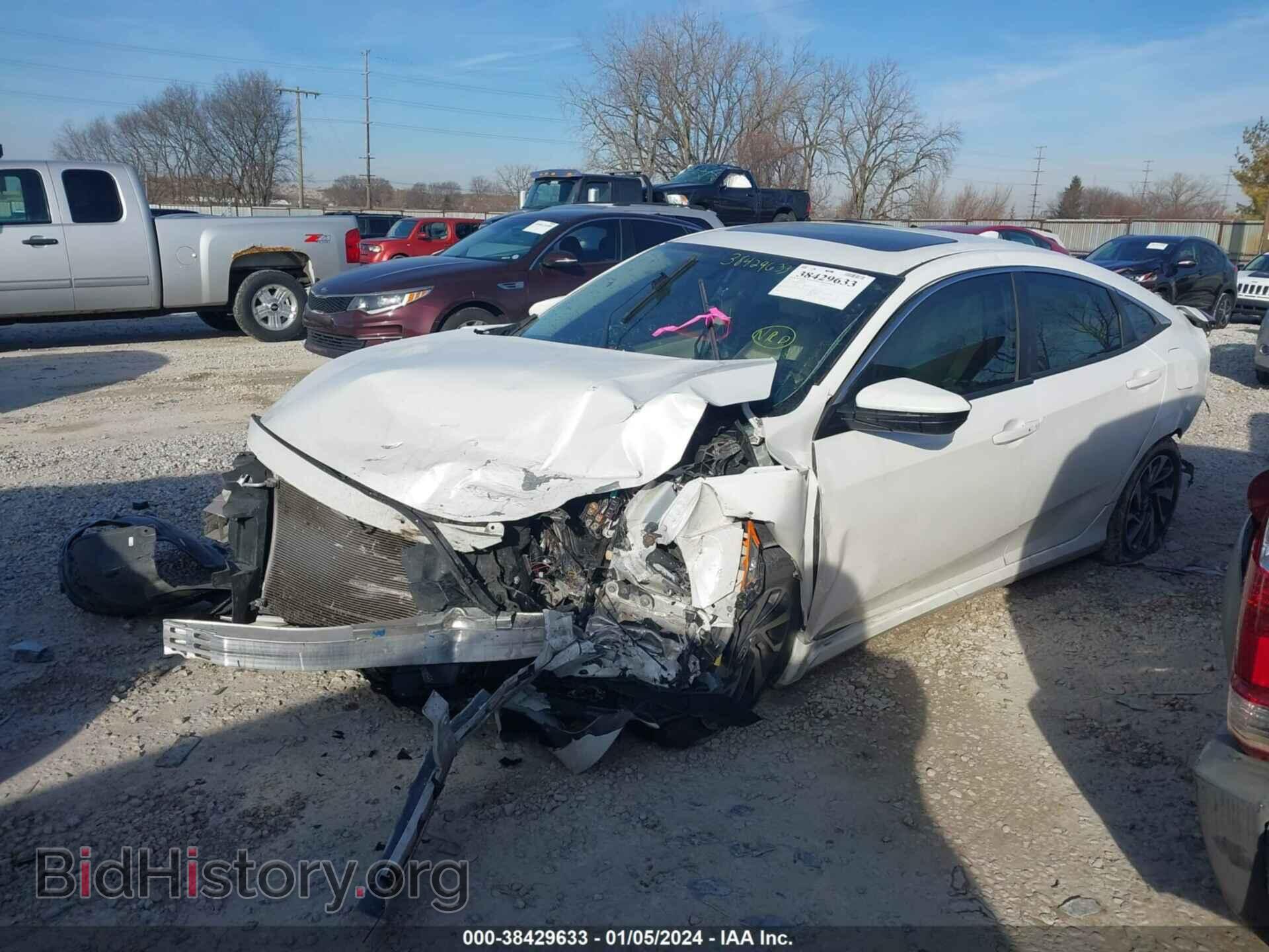 2017 HONDA CIVIC - VIN: 19XFC2F78HE062105 - Photo 2