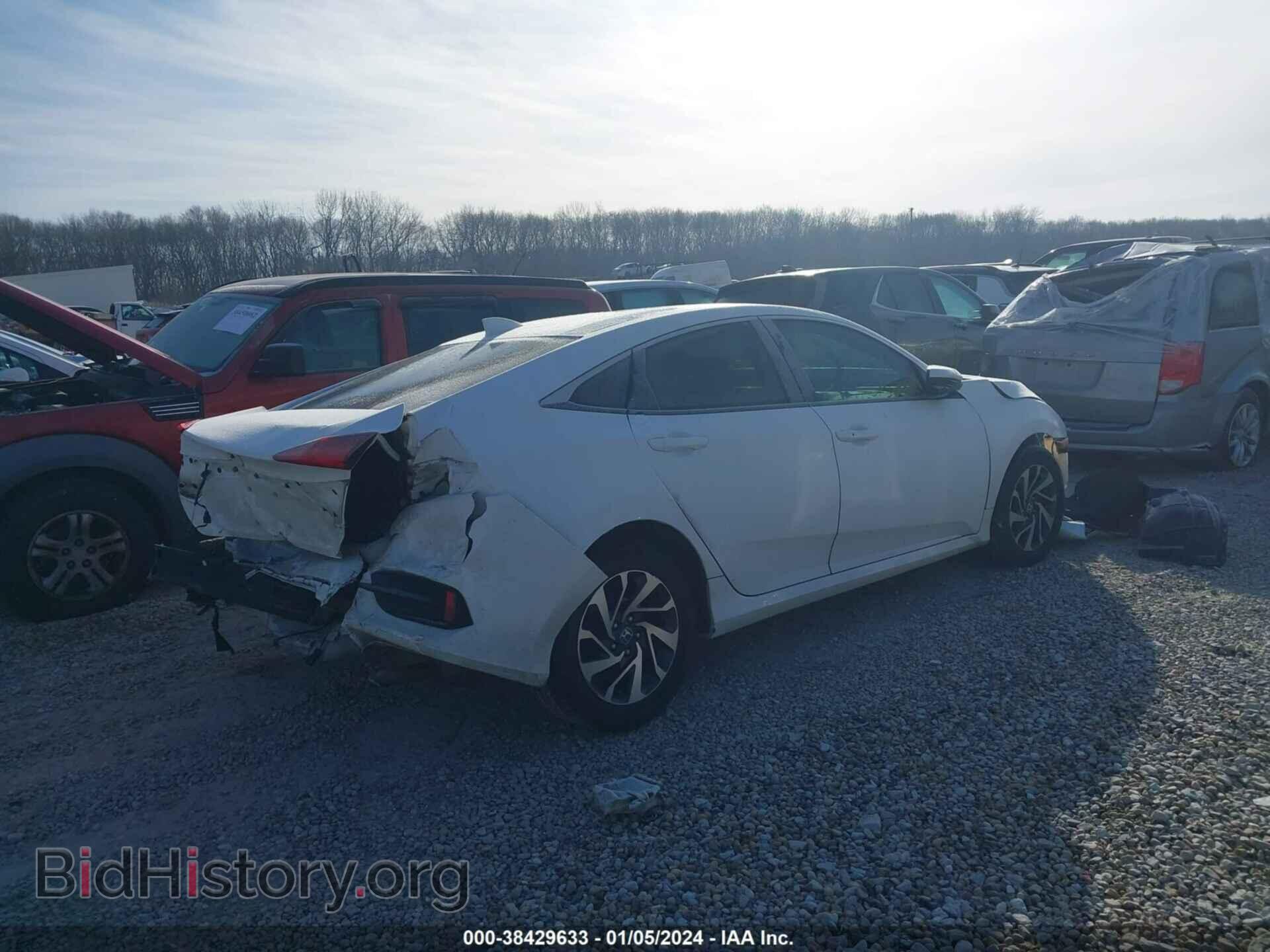 2017 HONDA CIVIC - VIN: 19XFC2F78HE062105 - Photo 4