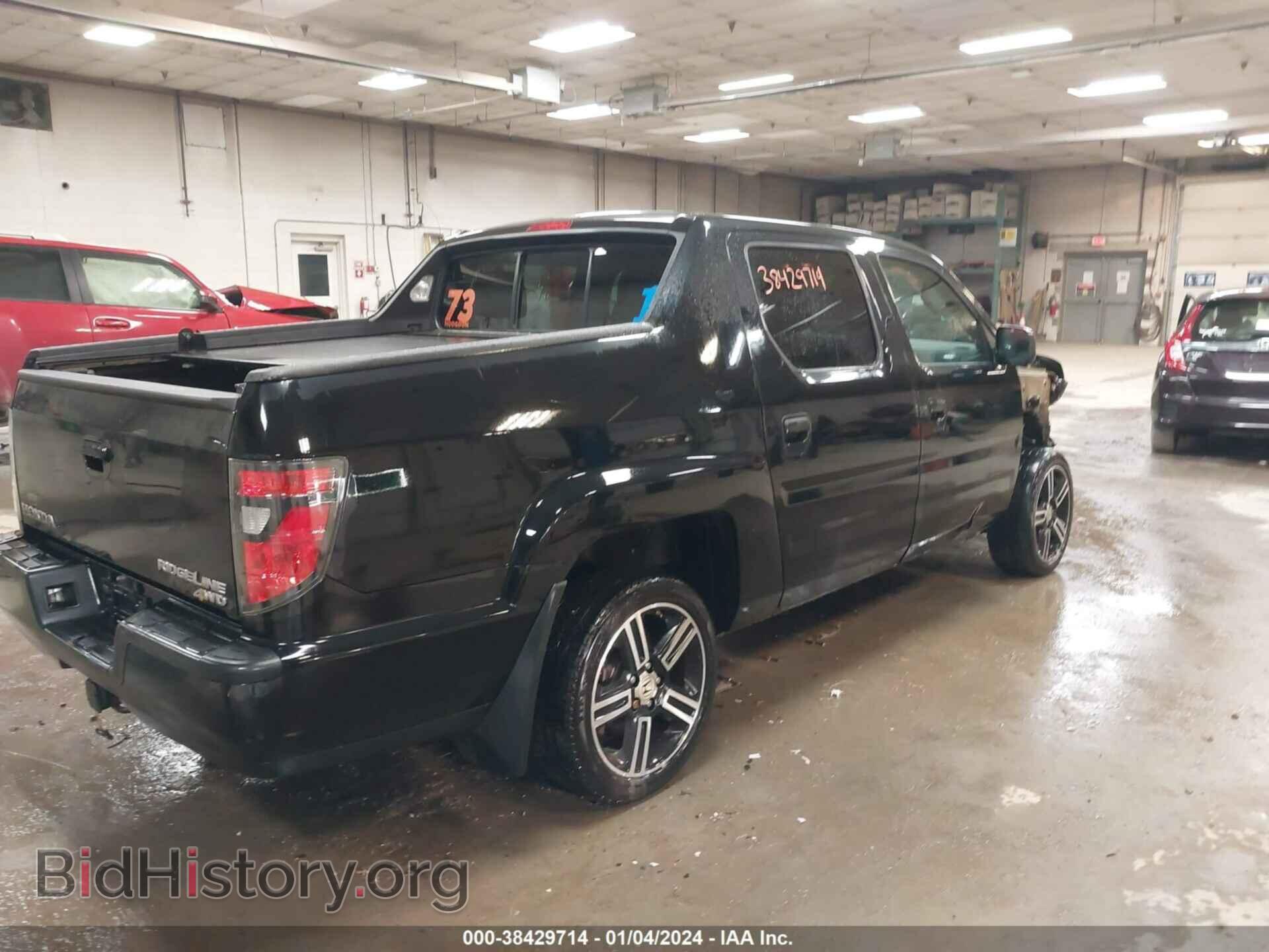 2013 HONDA RIDGELINE - VIN: 5FPYK1F73DB001567 - Фото 4