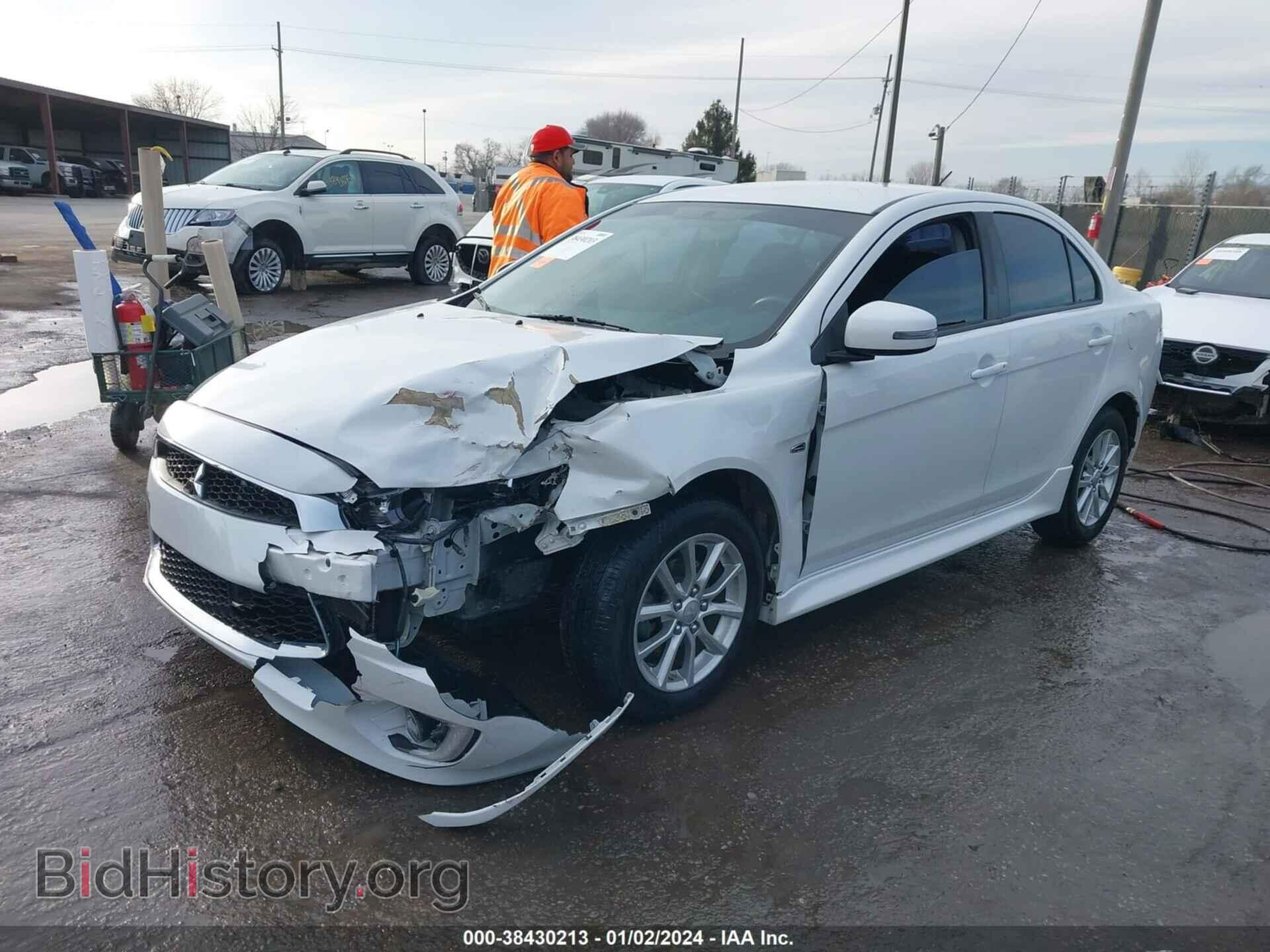 2016 MITSUBISHI LANCER - VIN: JA32U2FU8GU010568 - Фото 2