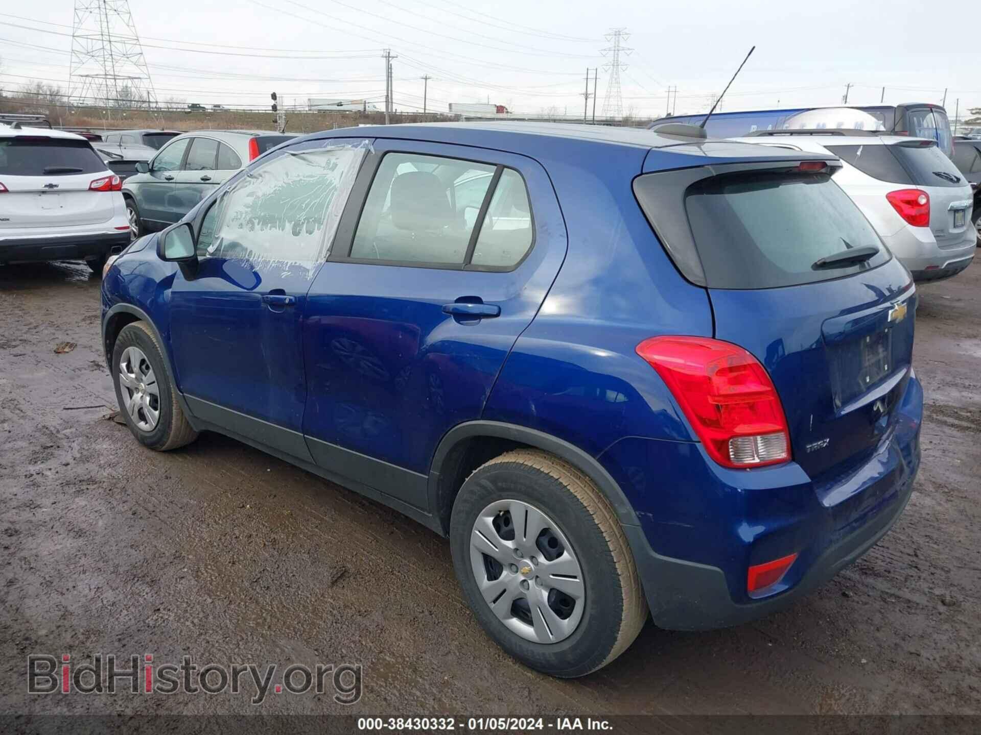 2017 CHEVROLET TRAX - VIN: 3GNCJKSB3HL218007 - Фото 3