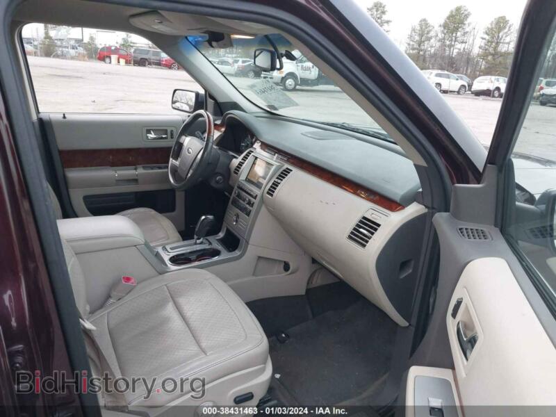 2011 Ford FLEX (VIN 2FMGK5DC4BBD07100) — фото 5 из 11