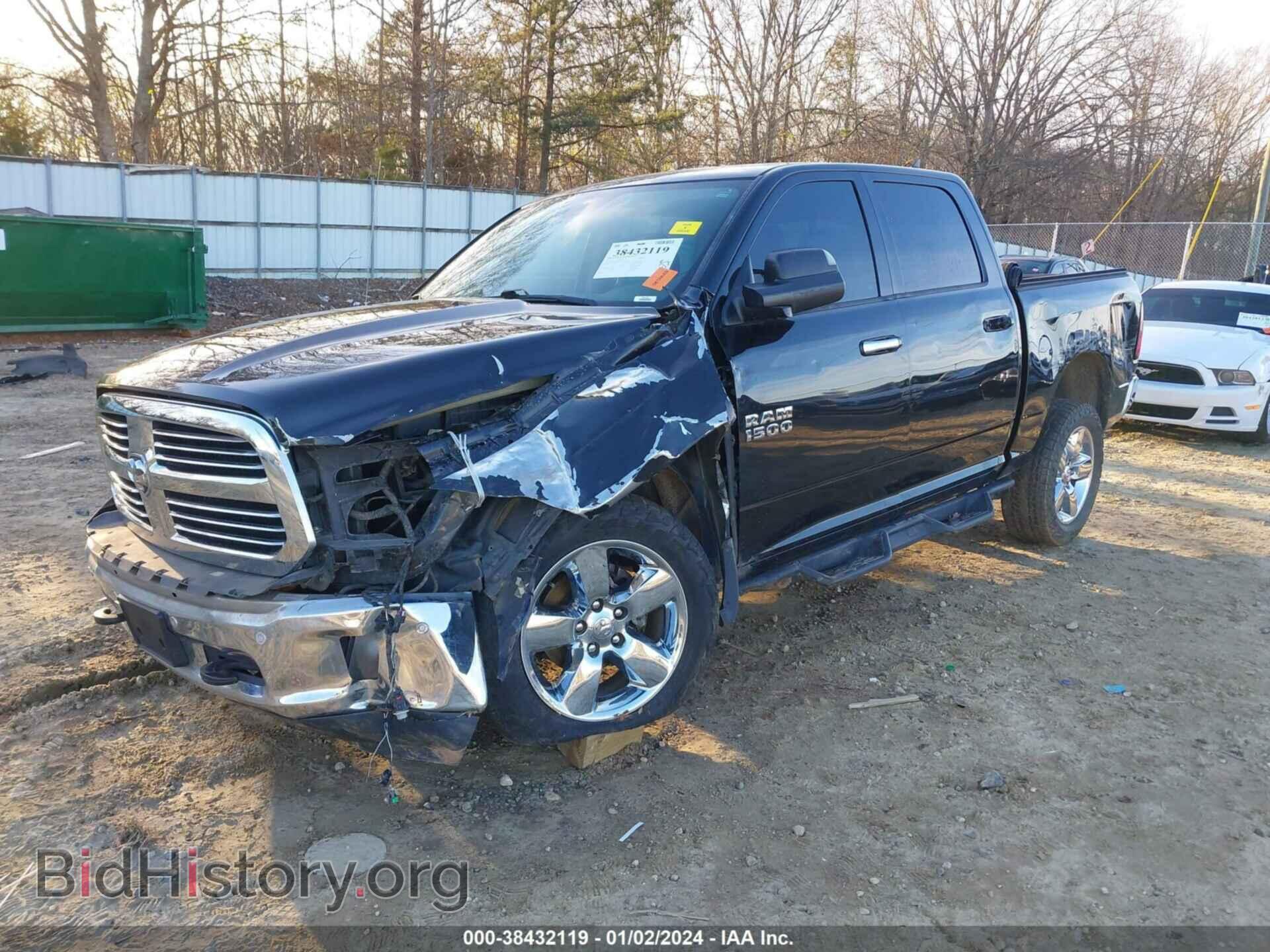 2017 RAM 1500 - VIN: 1C6RR7LT6HS596606 - Фото 2