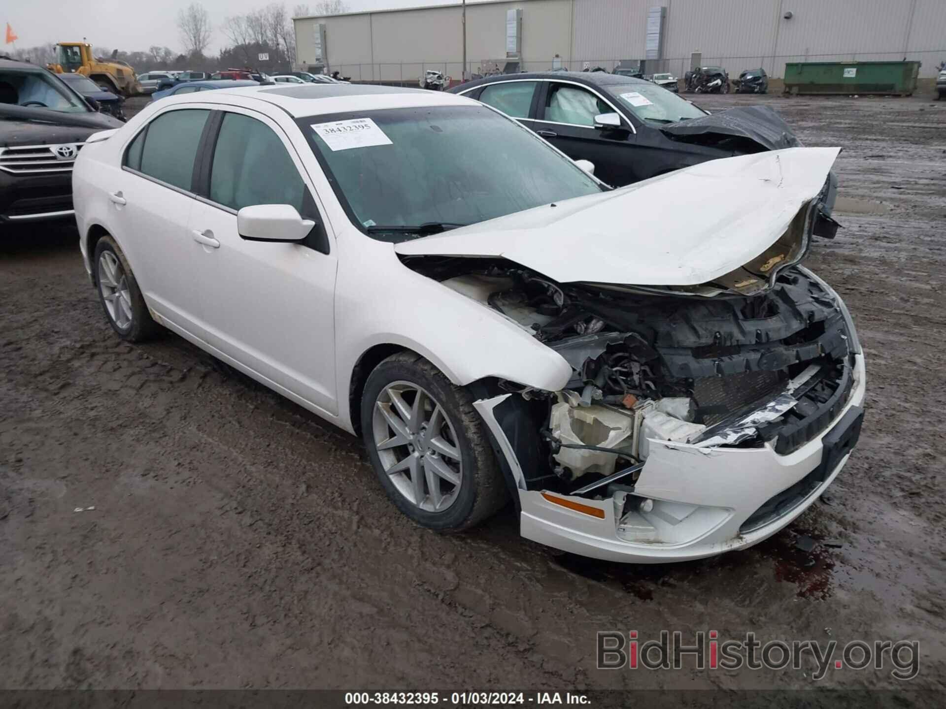 Photo 3FAHP0CG0AR204408 - FORD FUSION 2010