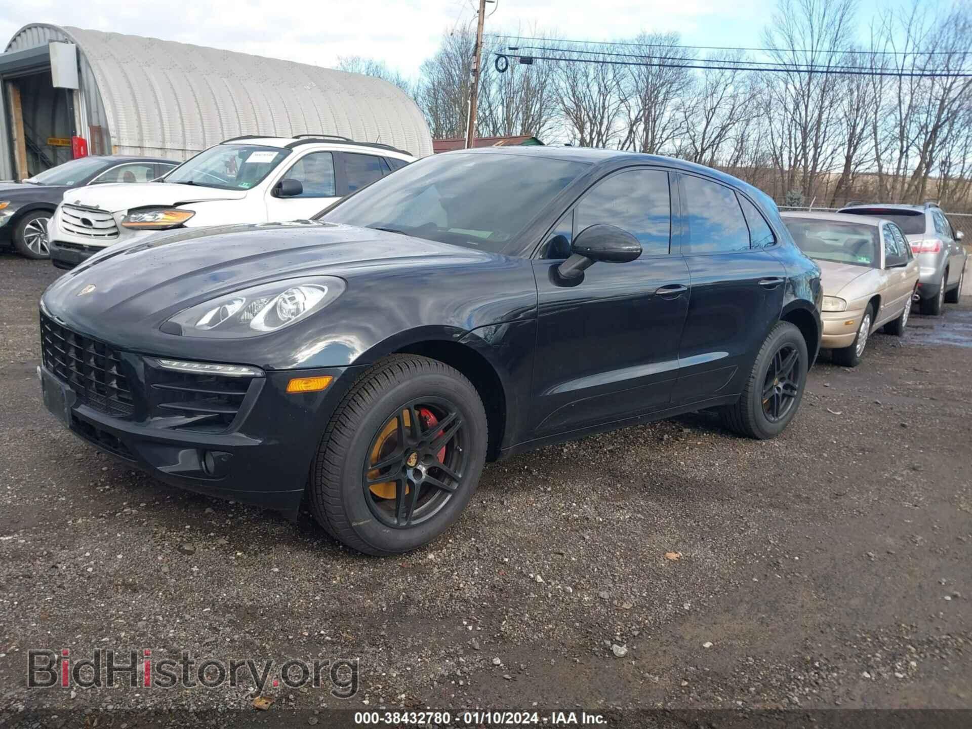 2017 PORSCHE MACAN - VIN: WP1AA2A50HLB81942 - Photo 2