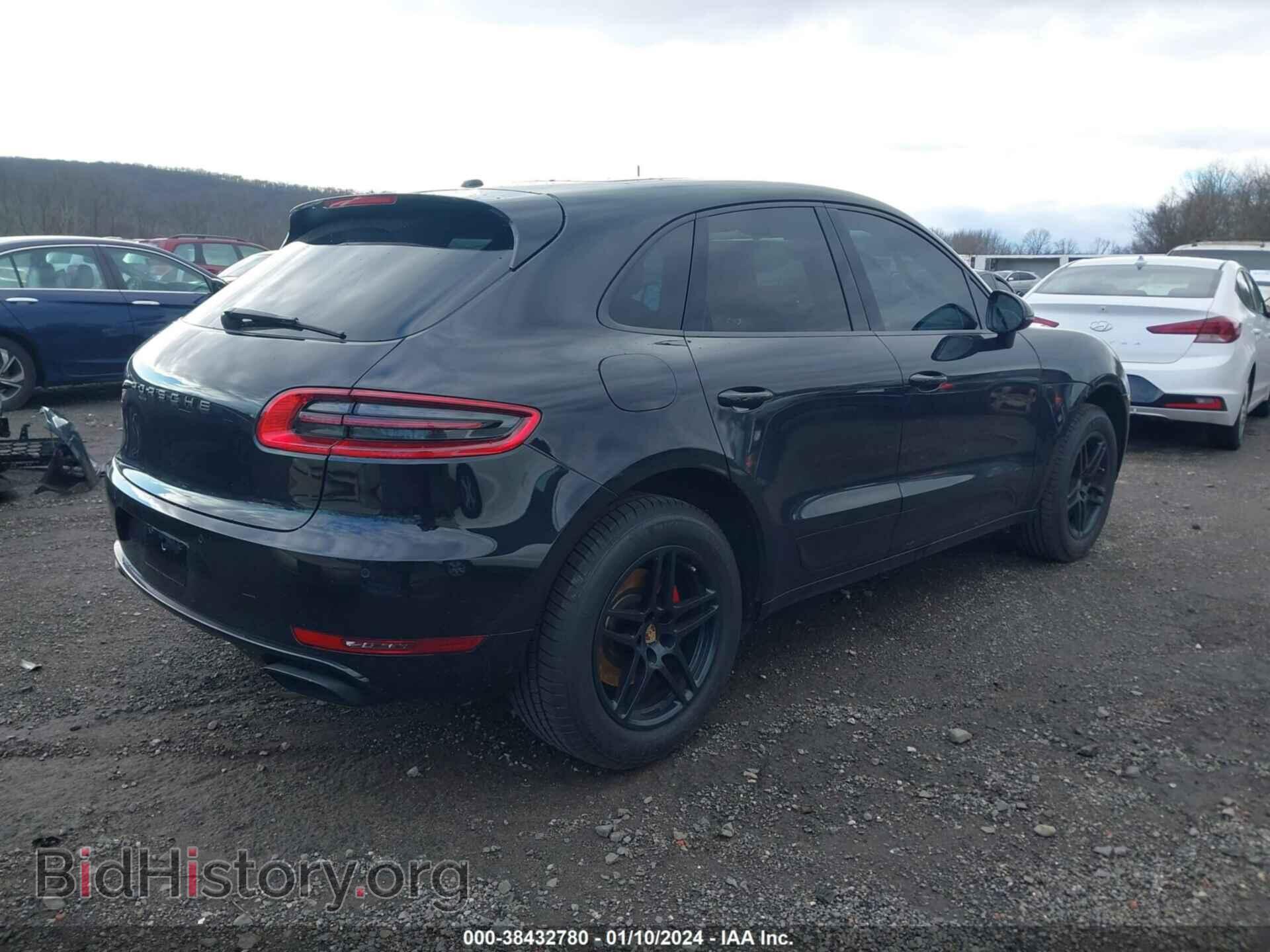 2017 PORSCHE MACAN - VIN: WP1AA2A50HLB81942 - Photo 4
