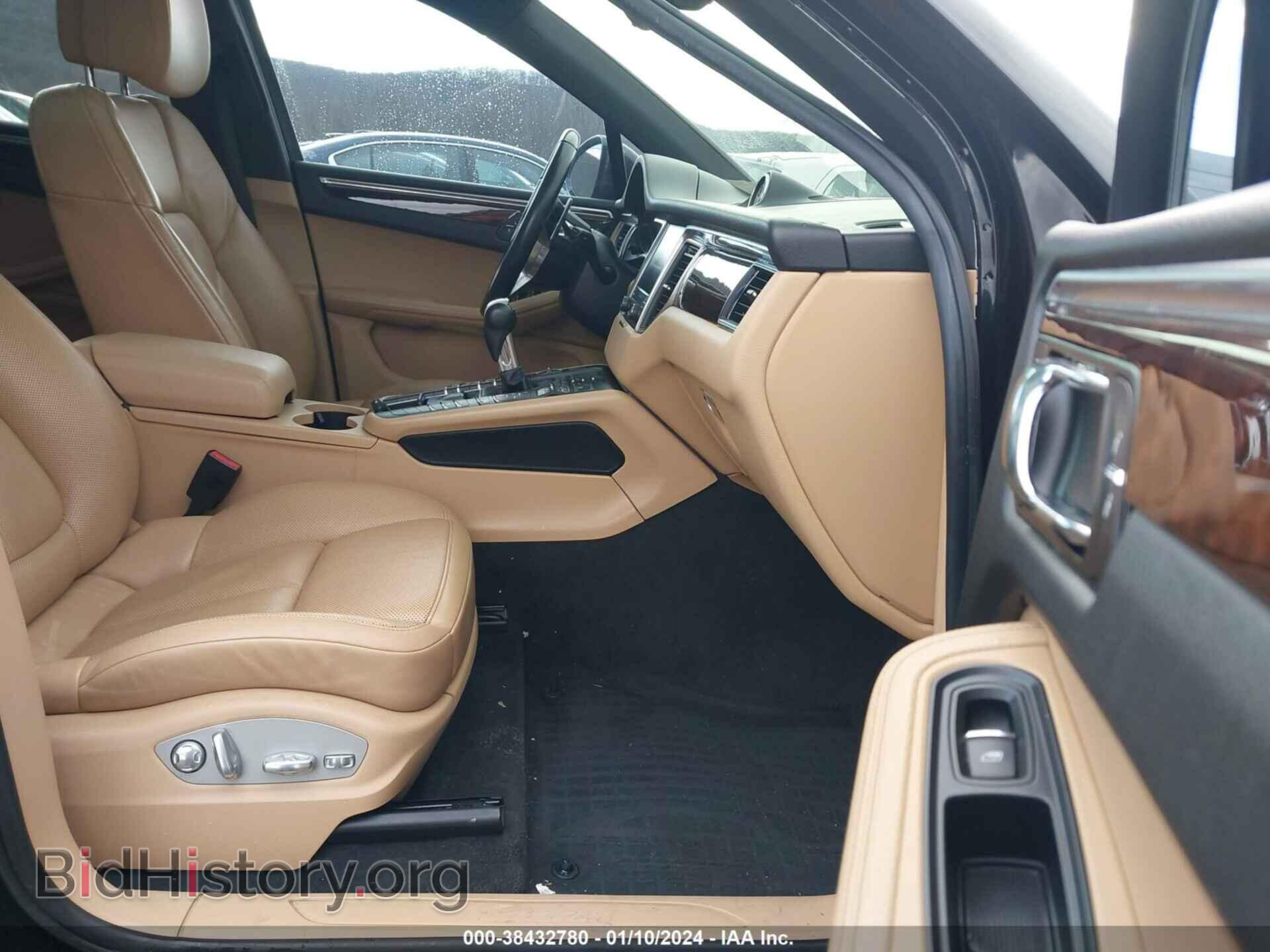2017 PORSCHE MACAN - VIN: WP1AA2A50HLB81942 - Photo 5