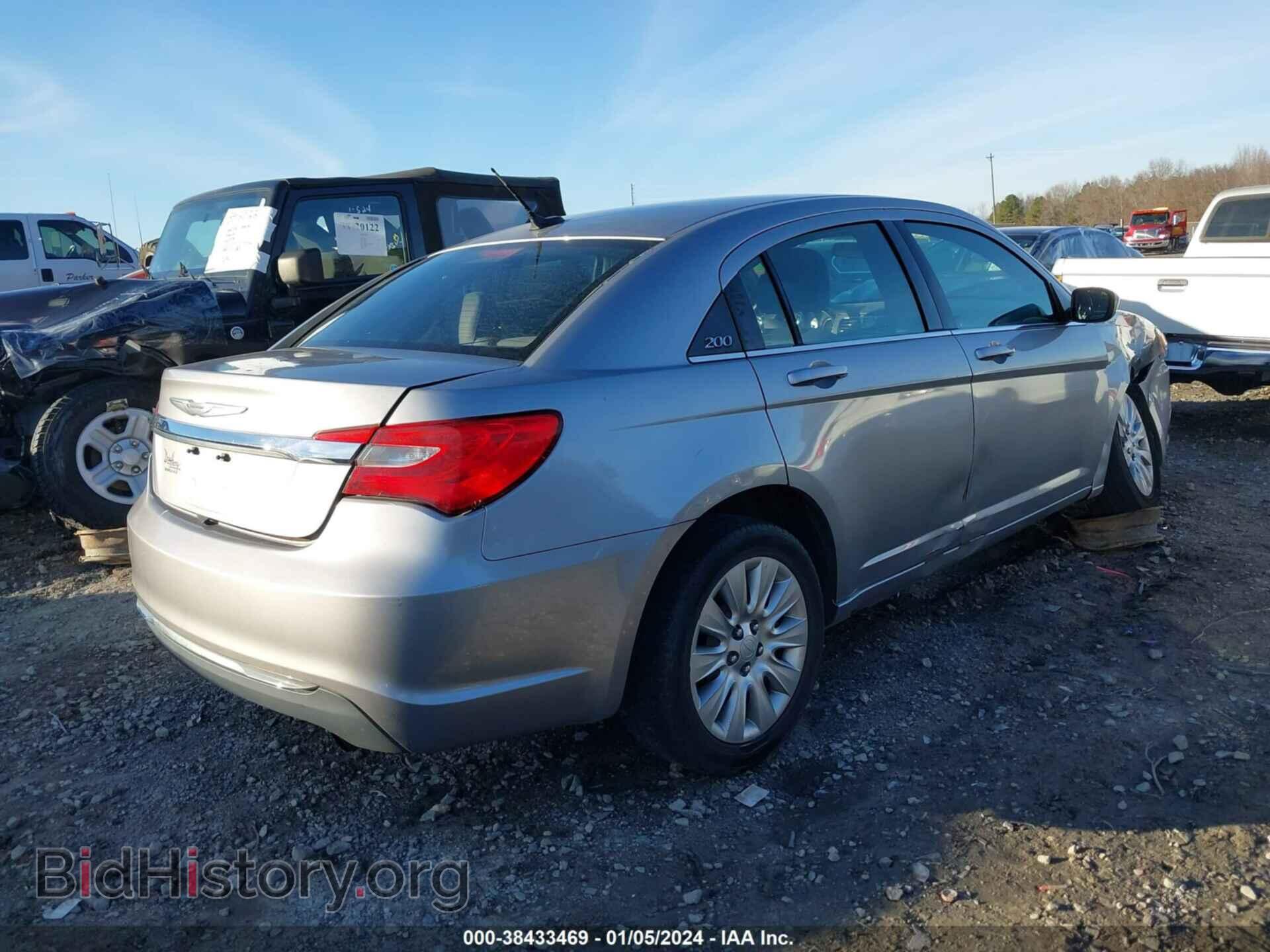 2014 CHRYSLER 200 - VIN: 1C3CCBAB1EN204983 - Фото 4