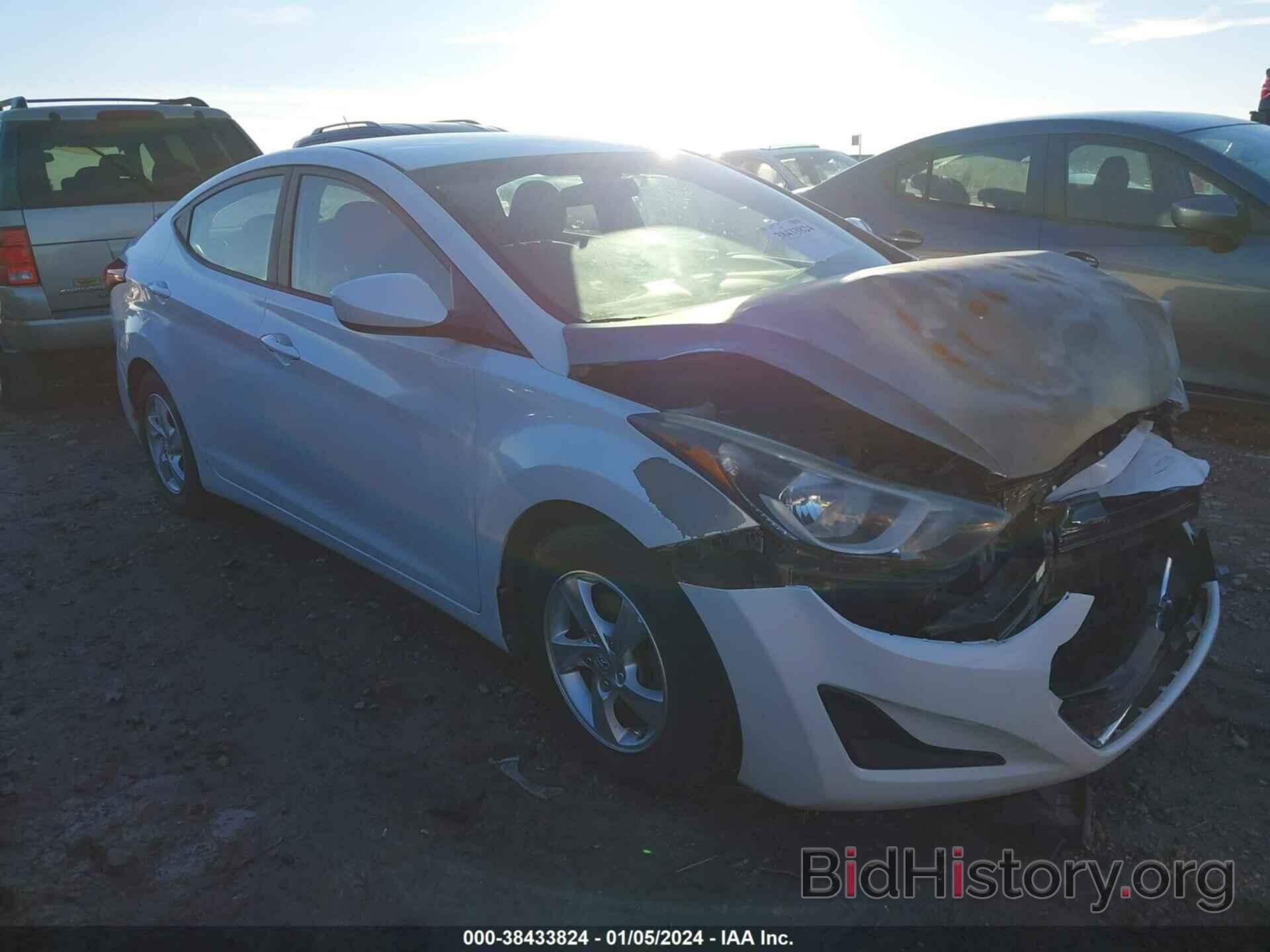 Фотография 5NPDH4AE6FH555221 - HYUNDAI ELANTRA 2015