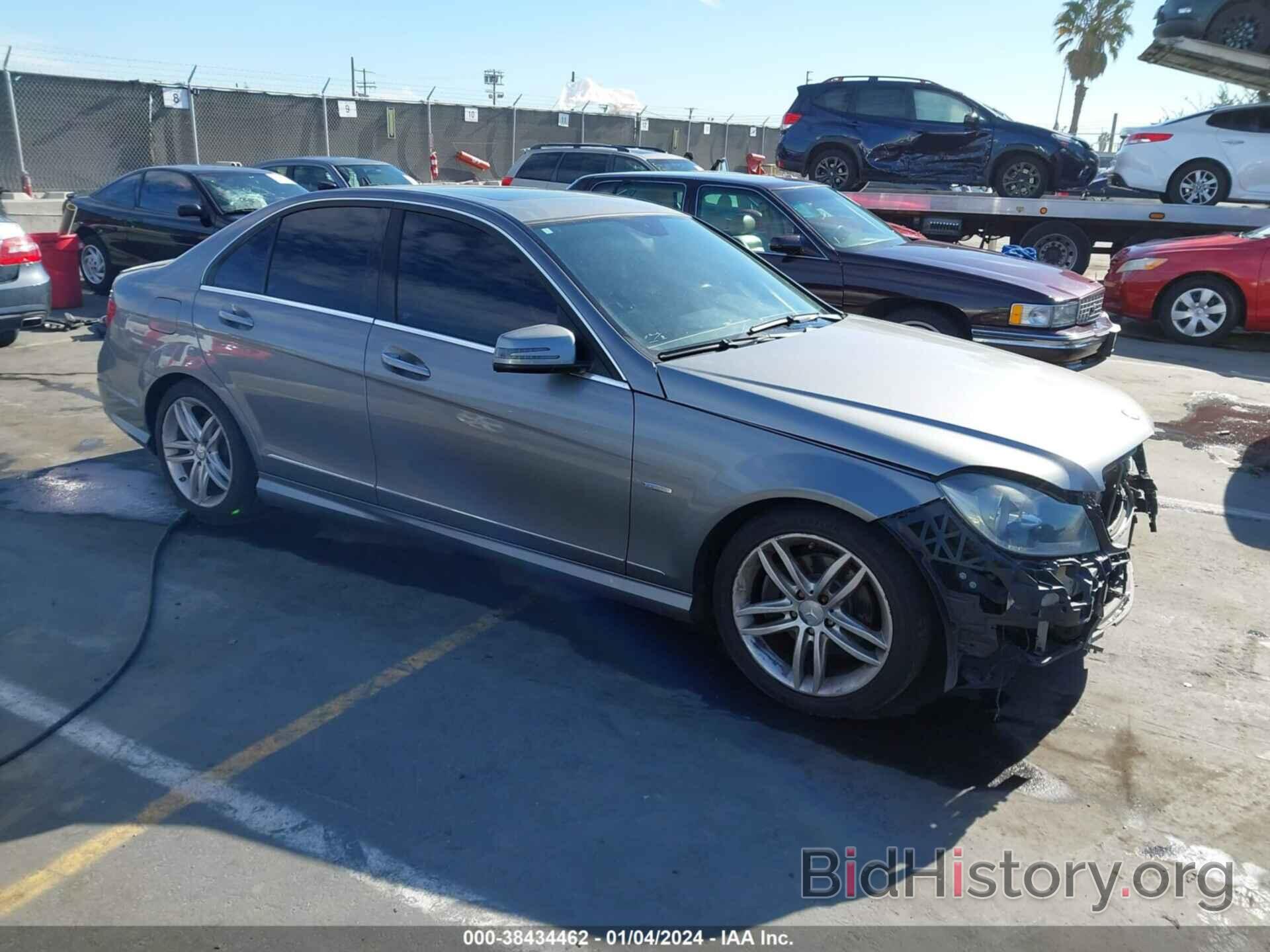 Photo WDDGF4HB4CR222539 - MERCEDES-BENZ C 250 2012