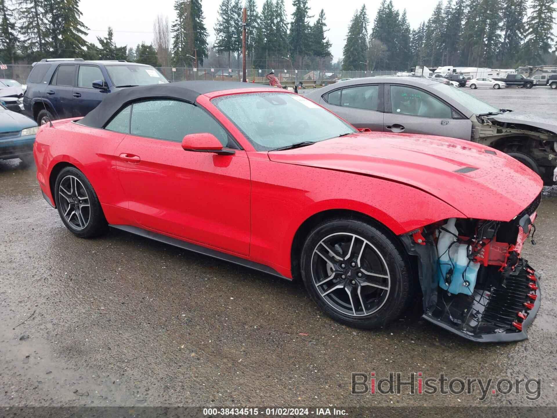 Photo 1FATP8UHXM5121706 - FORD MUSTANG 2021