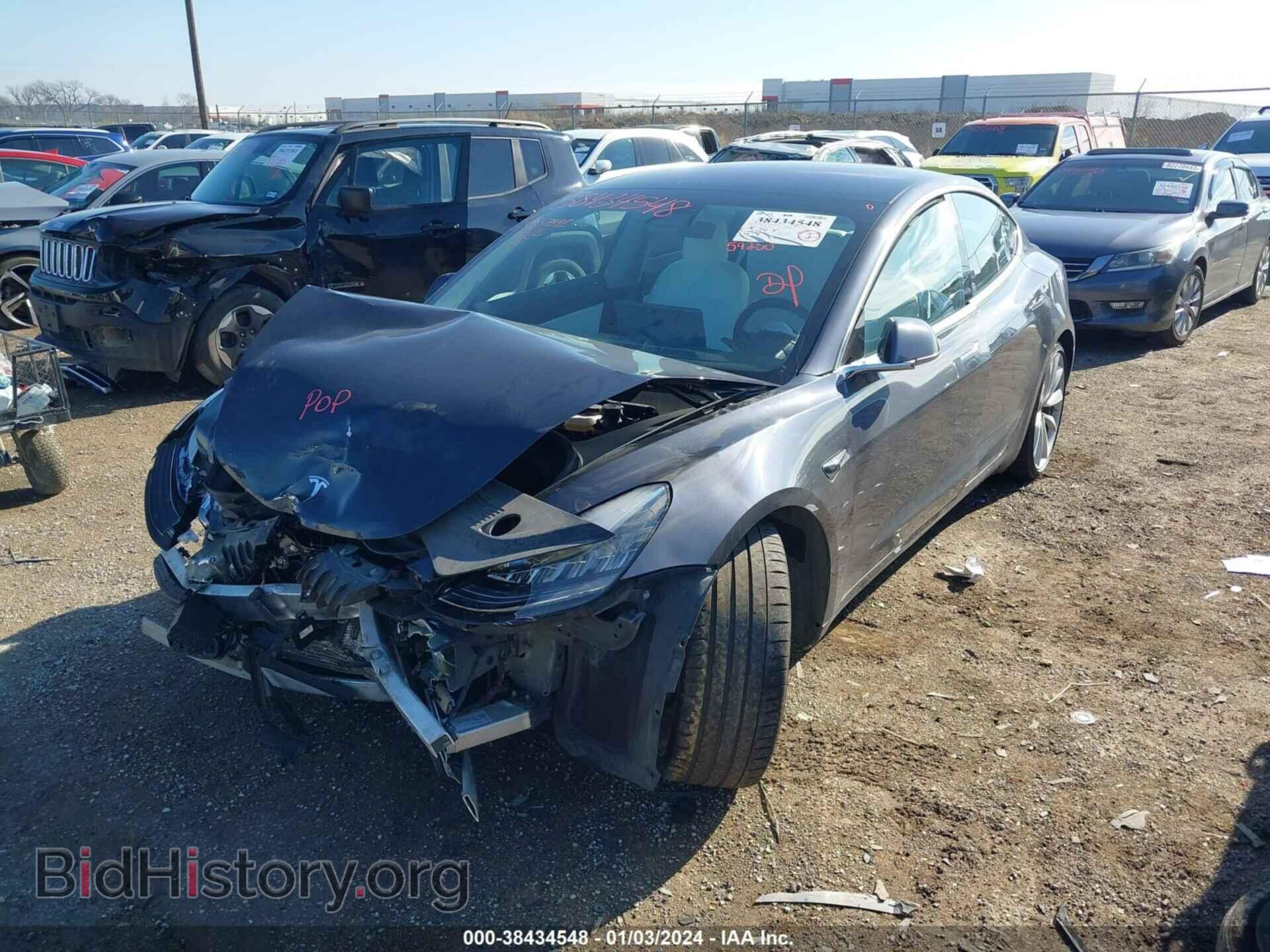 2018 TESLA MODEL 3 - VIN: 5YJ3E1EB0JF079168 - Фото 2