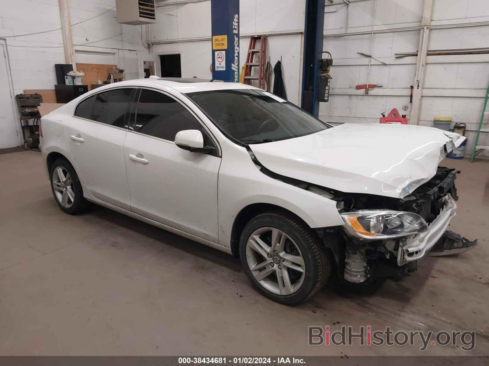 Photo YV1612FS6E1287156 - VOLVO S60 2014