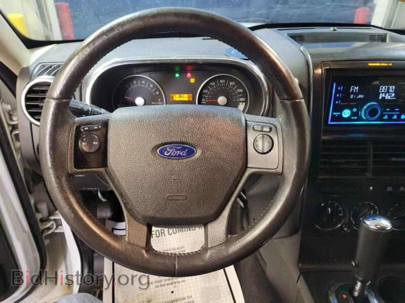 2010 Ford EXPLORER (VIN 1FMEU7DE6AUB03633) — фото 8 из 38