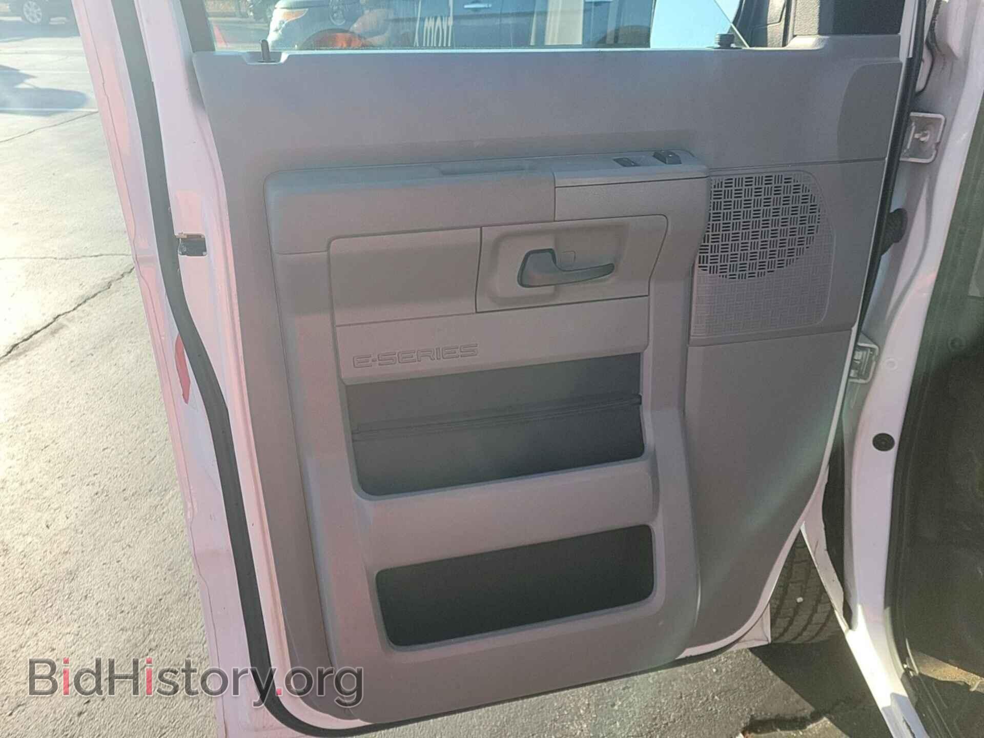 2011 FORD E-250 - VIN: 1FTNE2EL1BDB37045 - Фото 11