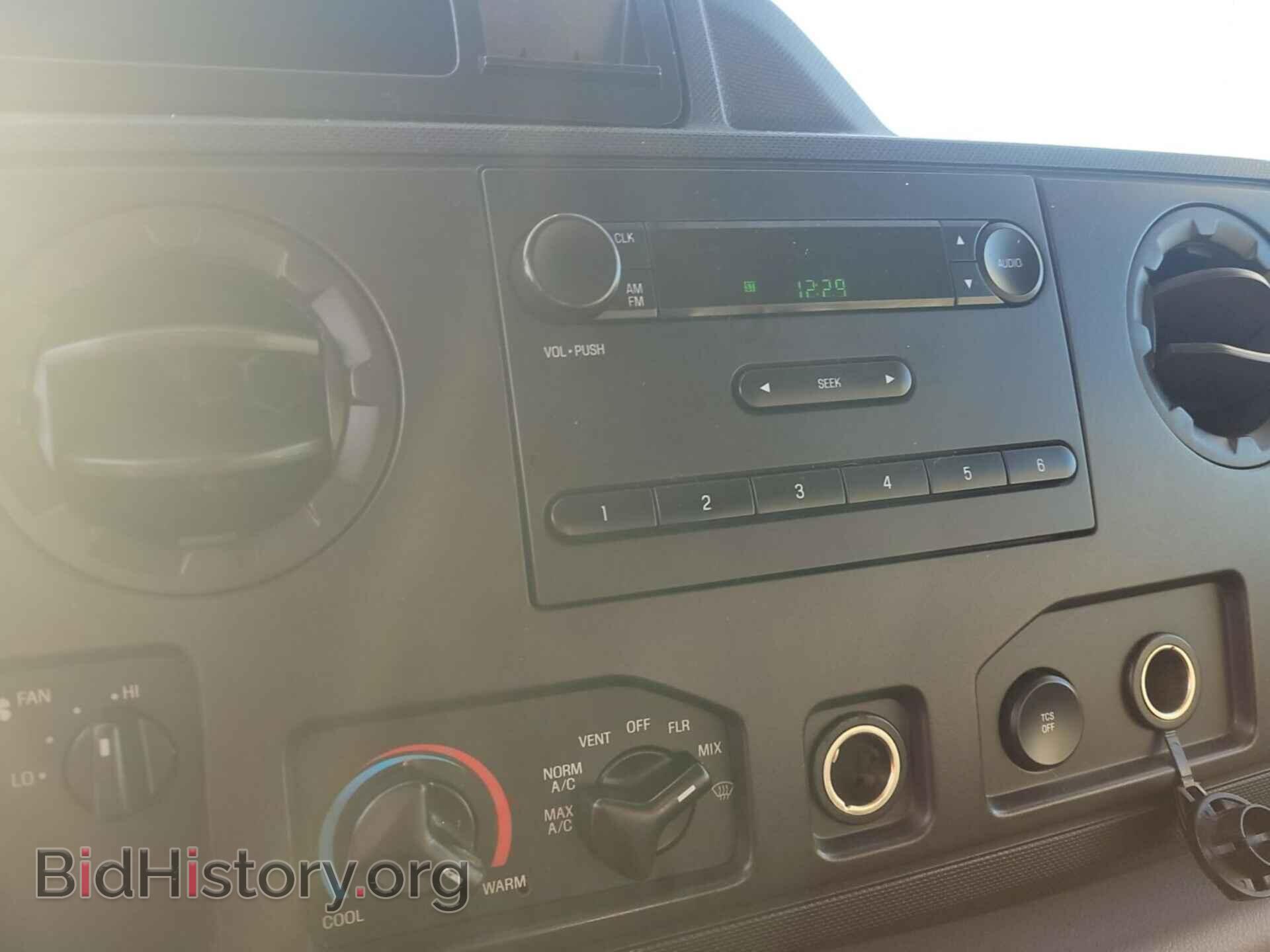 2011 FORD E-250 - VIN: 1FTNE2EL1BDB37045 - Фото 5