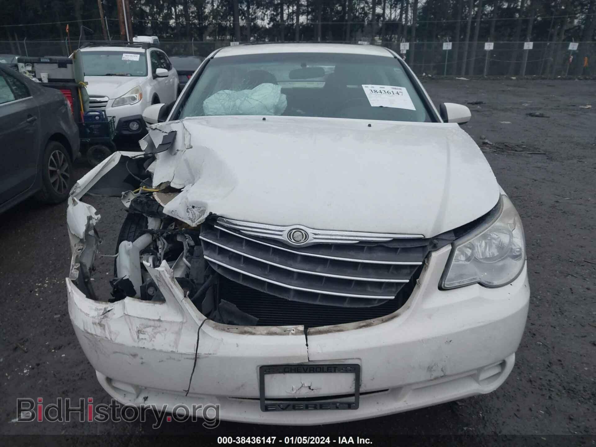 2010 CHRYSLER SEBRING - VIN: 1C3CC5FD2AN185060 - Фото 6