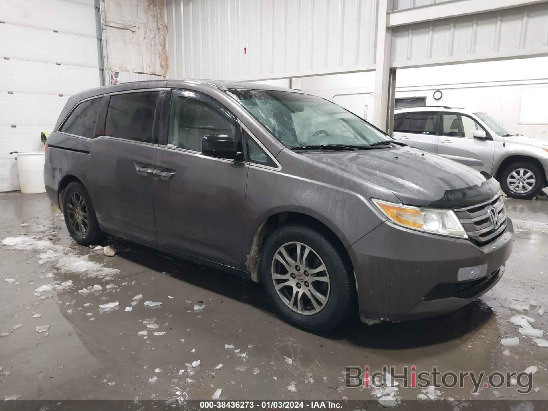 Photo 5FNRL5H6XBB102432 - HONDA ODYSSEY 2011