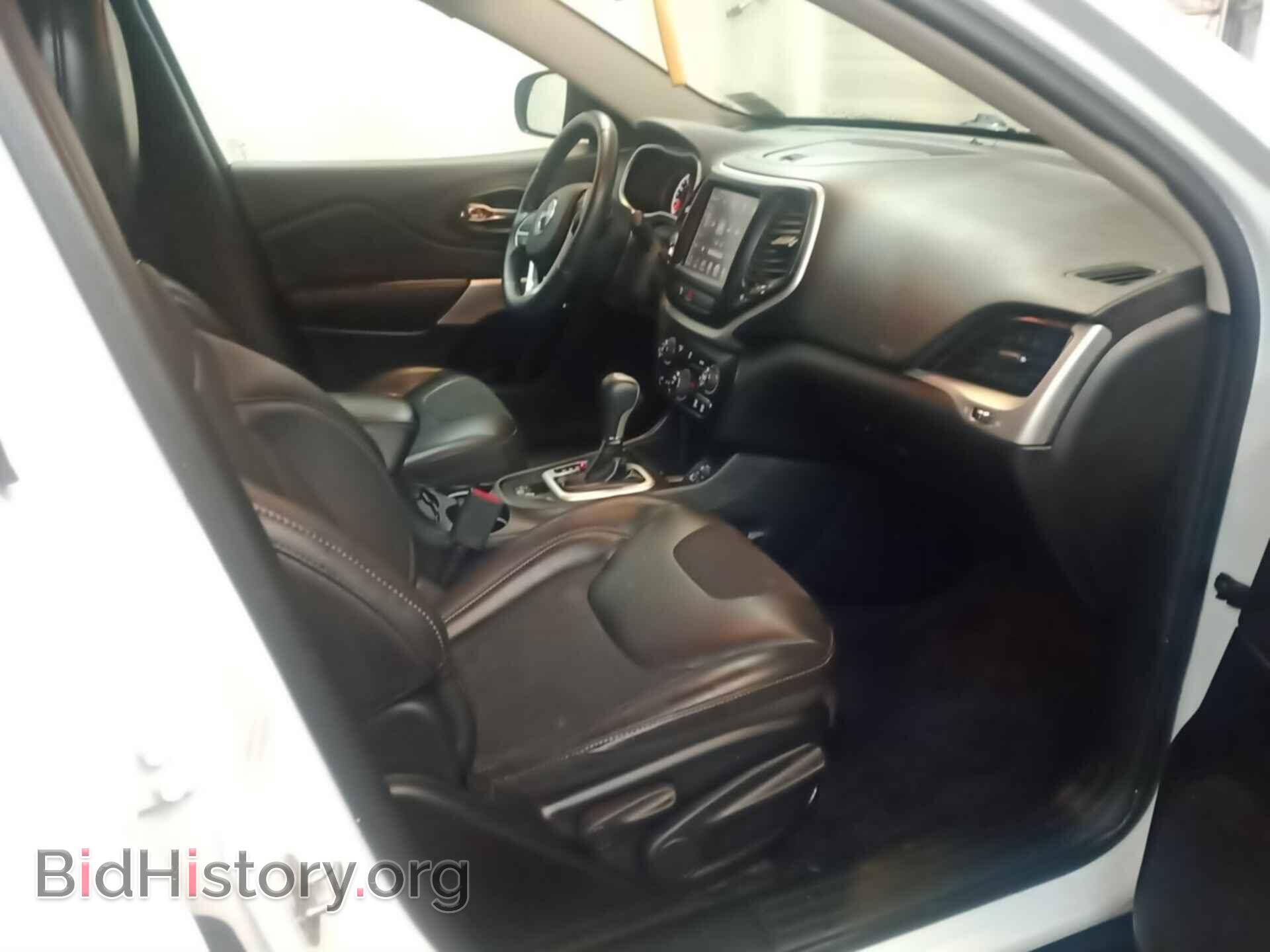 2018 JEEP CHEROKEE - VIN: 1C4PJLLB6JD595098 - Фото 10