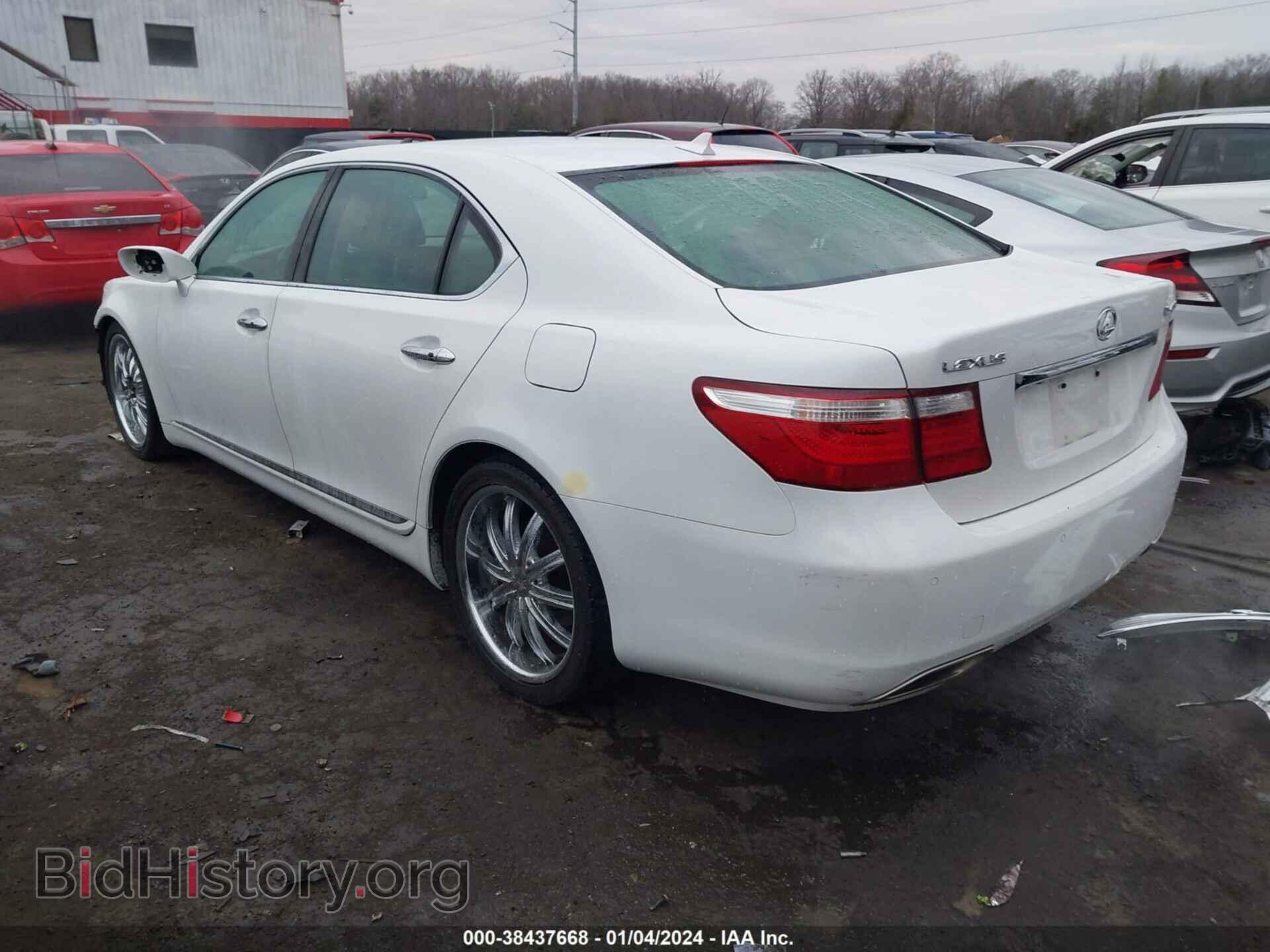 2007 LEXUS LS 460 - VIN: JTHGL46F175012632 - Фото 3